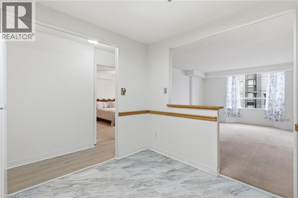 8 VILLAGE GREEN Boulevard Unit# 208, Stoney Creek, Ontario, L8G5B8 — Photo 13