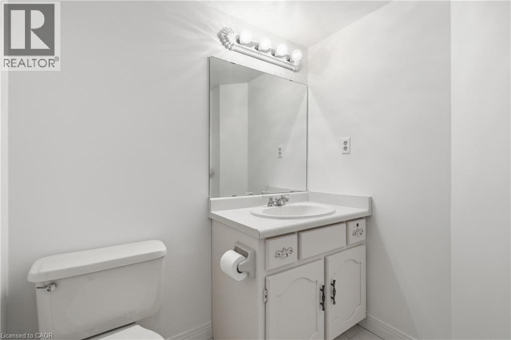 8 VILLAGE GREEN Boulevard Unit# 208, Stoney Creek, Ontario, L8G5B8 — Photo 30