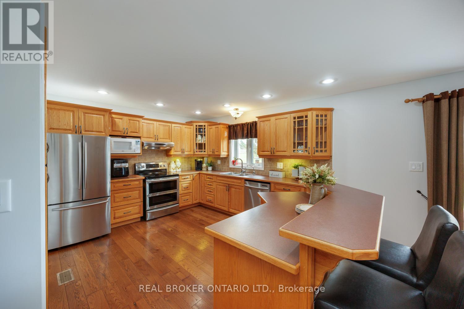 71 MORGAN ROAD - 11