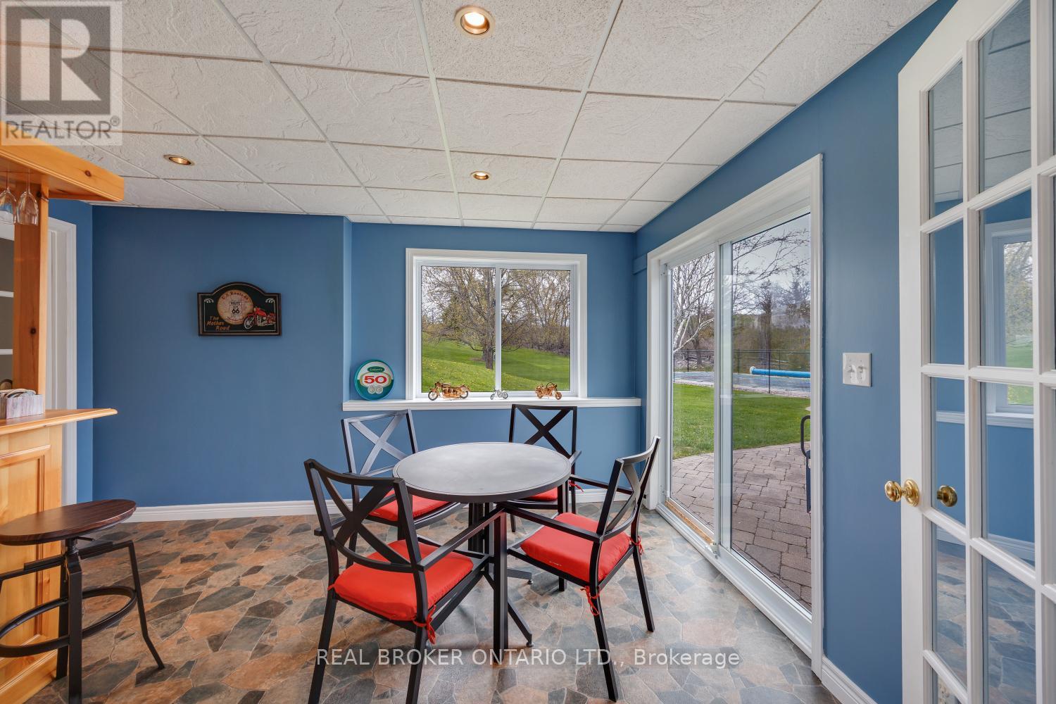 71 MORGAN ROAD - 34