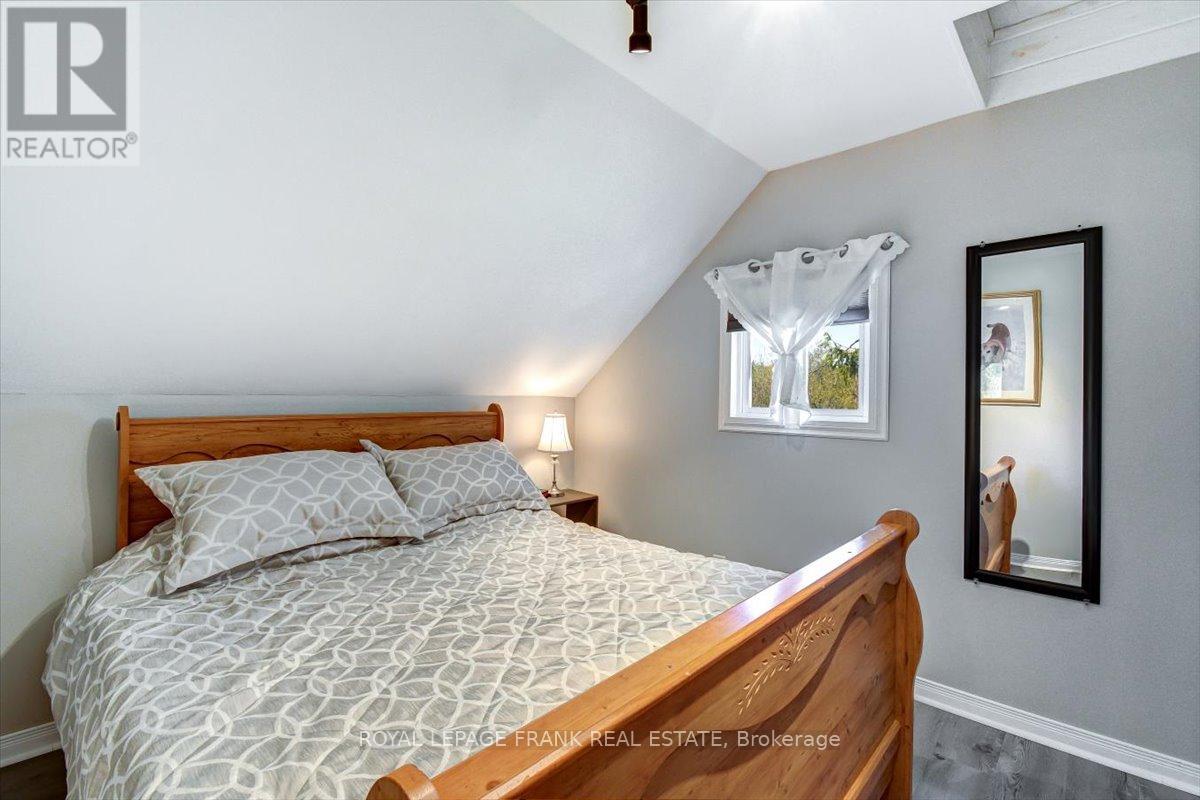767 RAY ROAD - 24