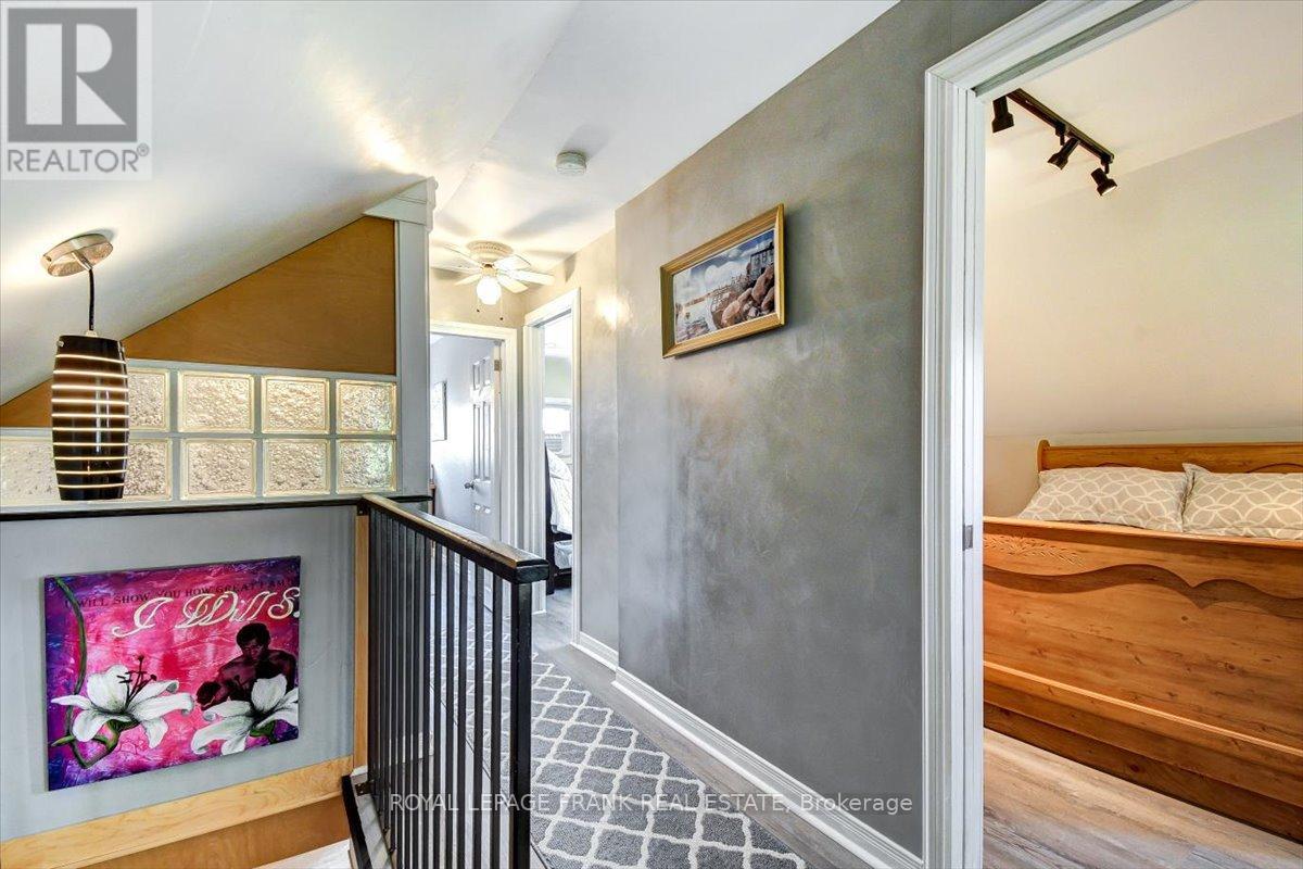 767 RAY ROAD - 27