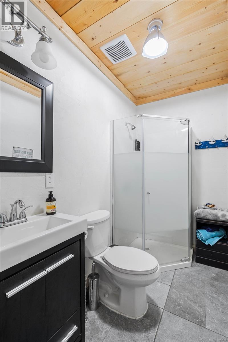 321 Maliview Dr - 40