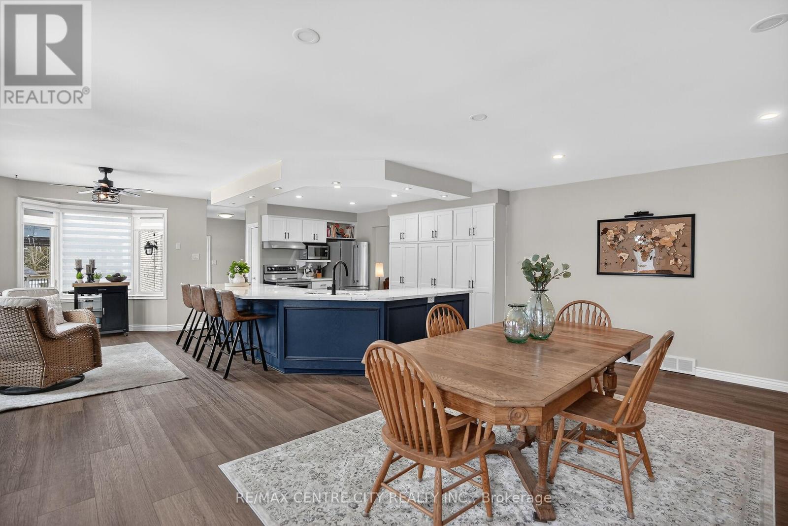 92 MILL STREET - 18