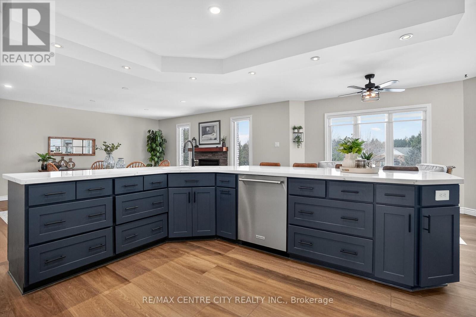 92 MILL STREET - 9