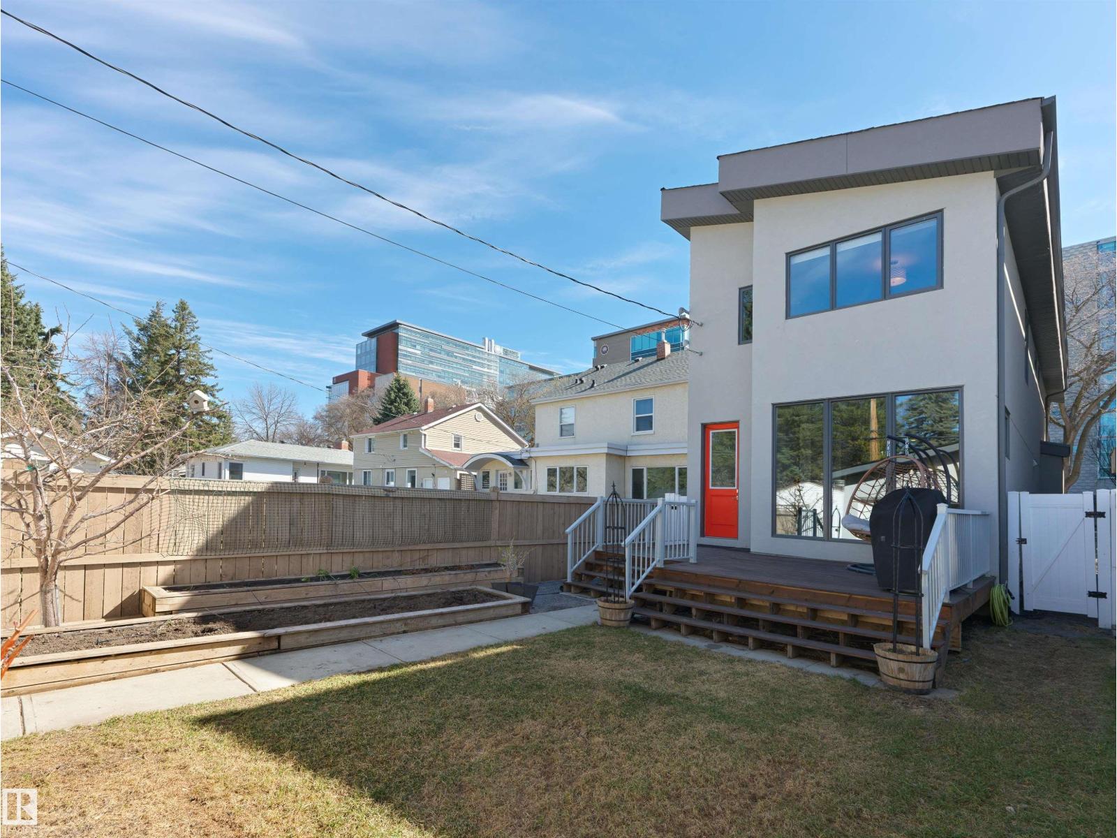 9108 116 ST NW - 33
