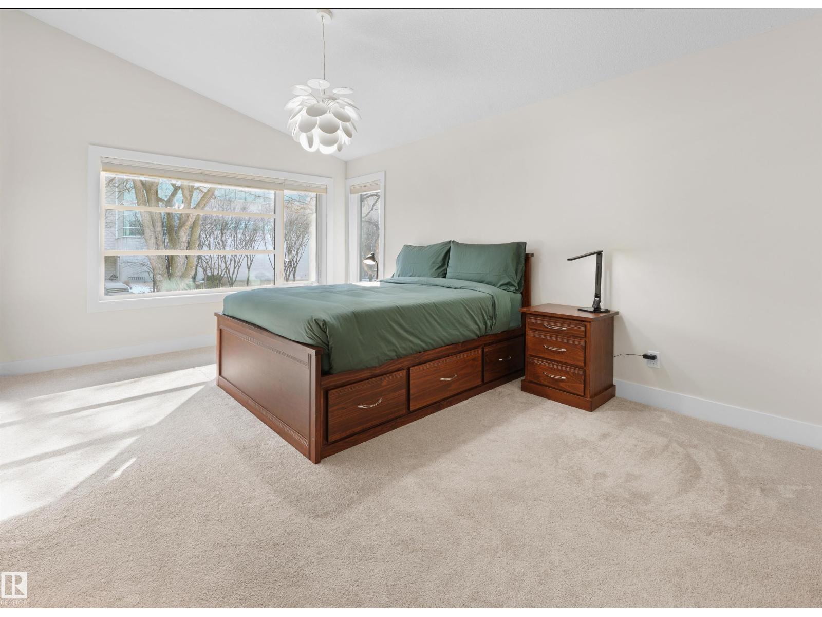 9108 116 ST NW - 17