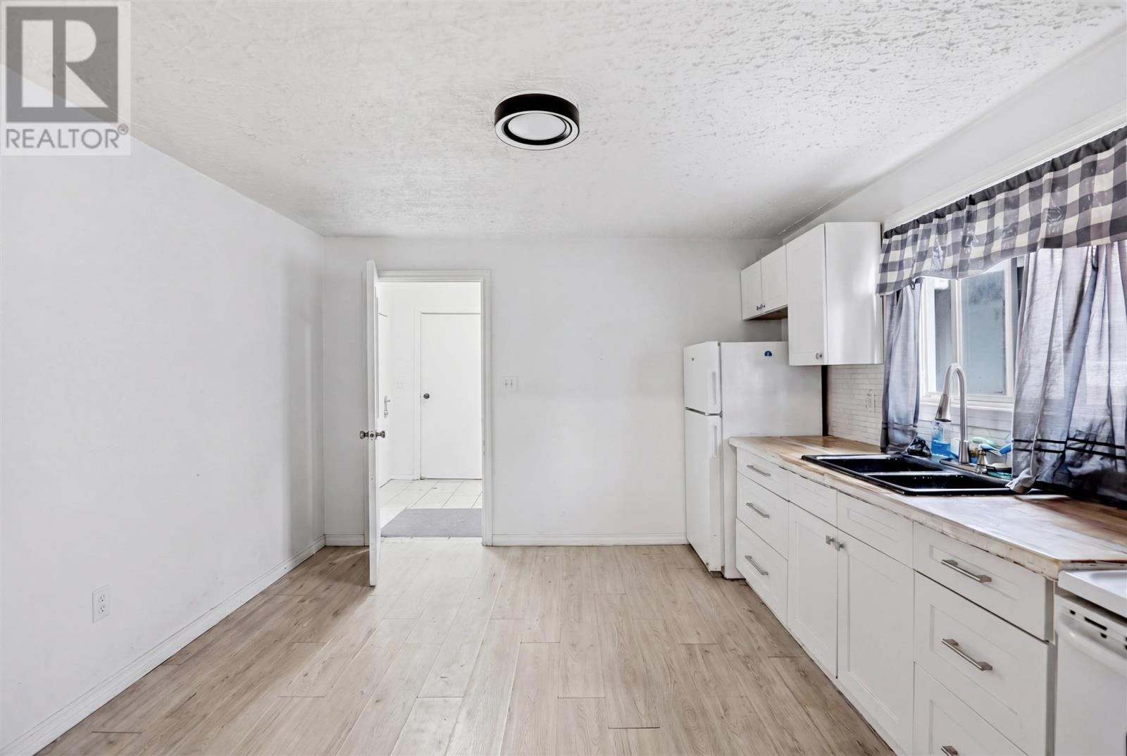 733 McKenzie AVE, Sault Ste. Marie, Ontario, P6C1H2 — Photo 5