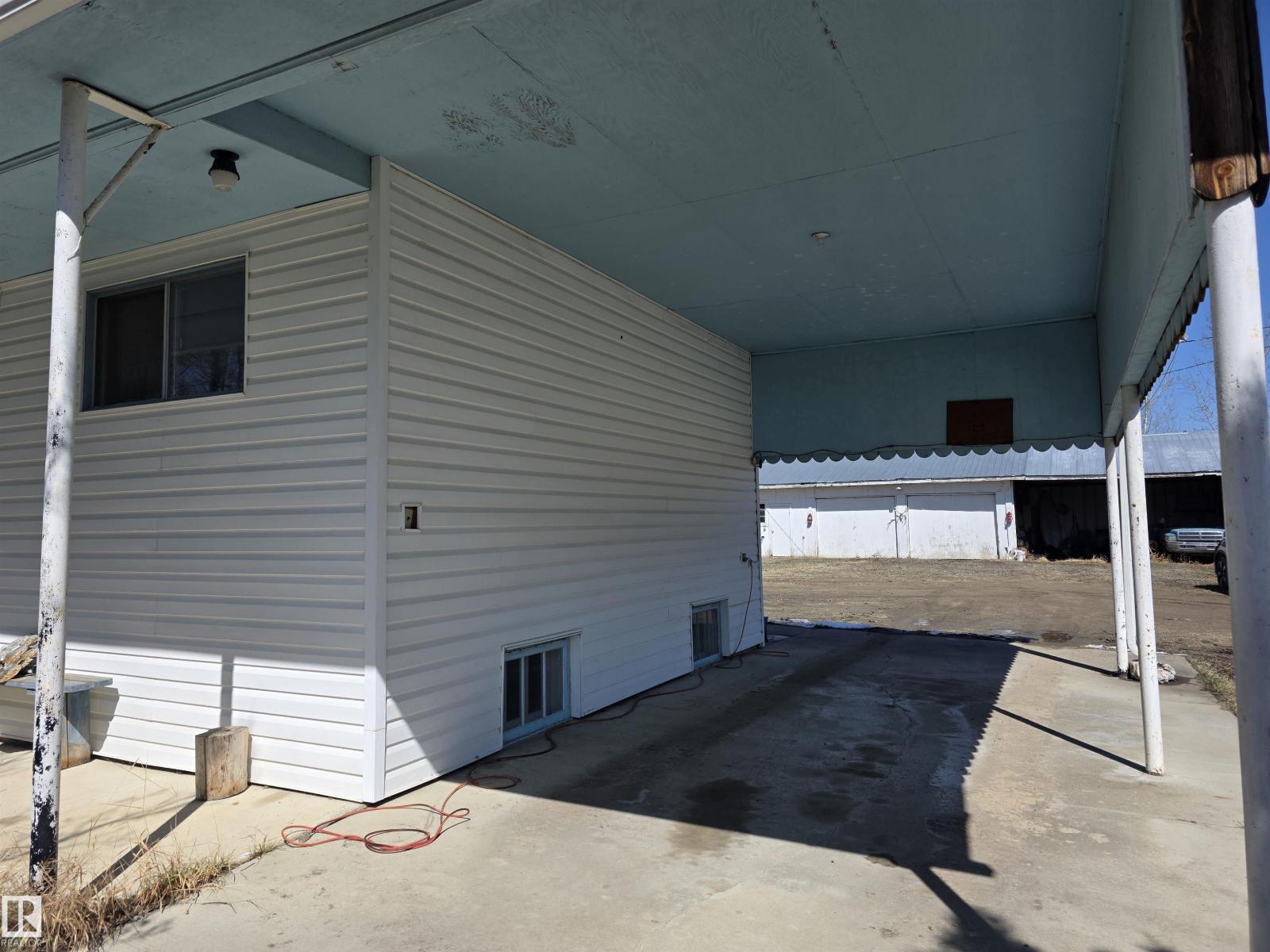 8118 HWY 620 - 42