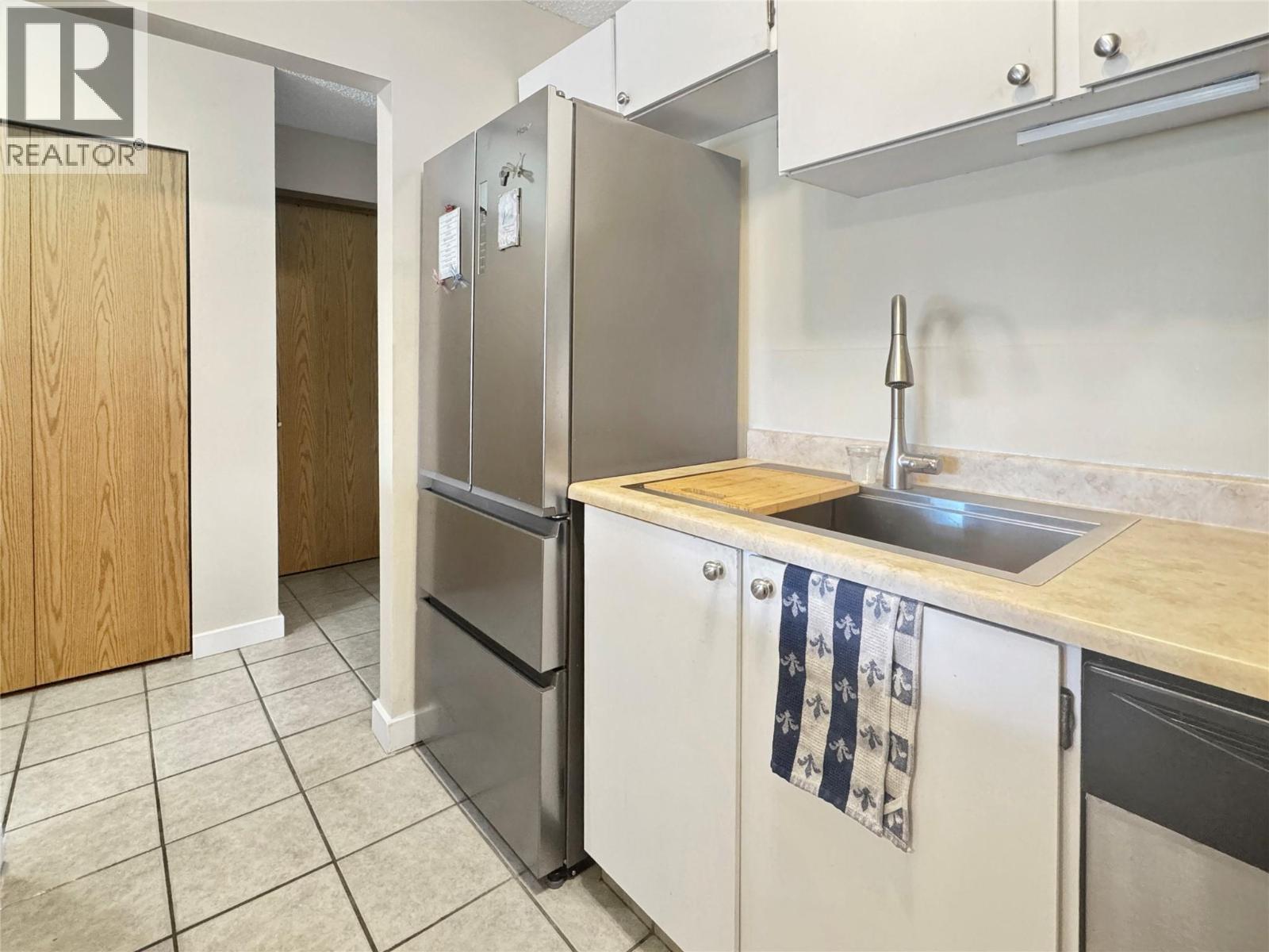 #206B 2321 12TH Street N - 4