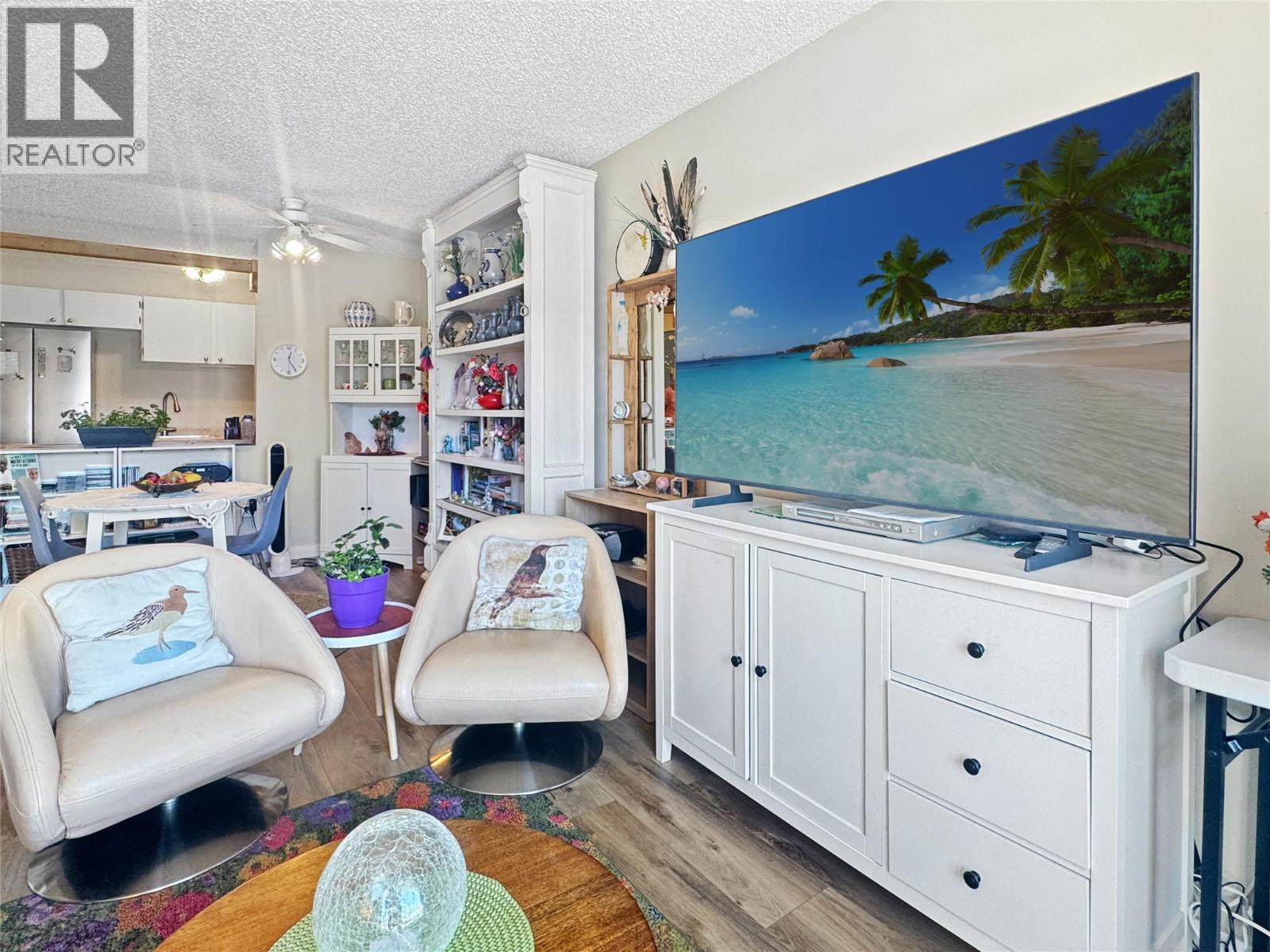 #206B 2321 12TH Street N - 7