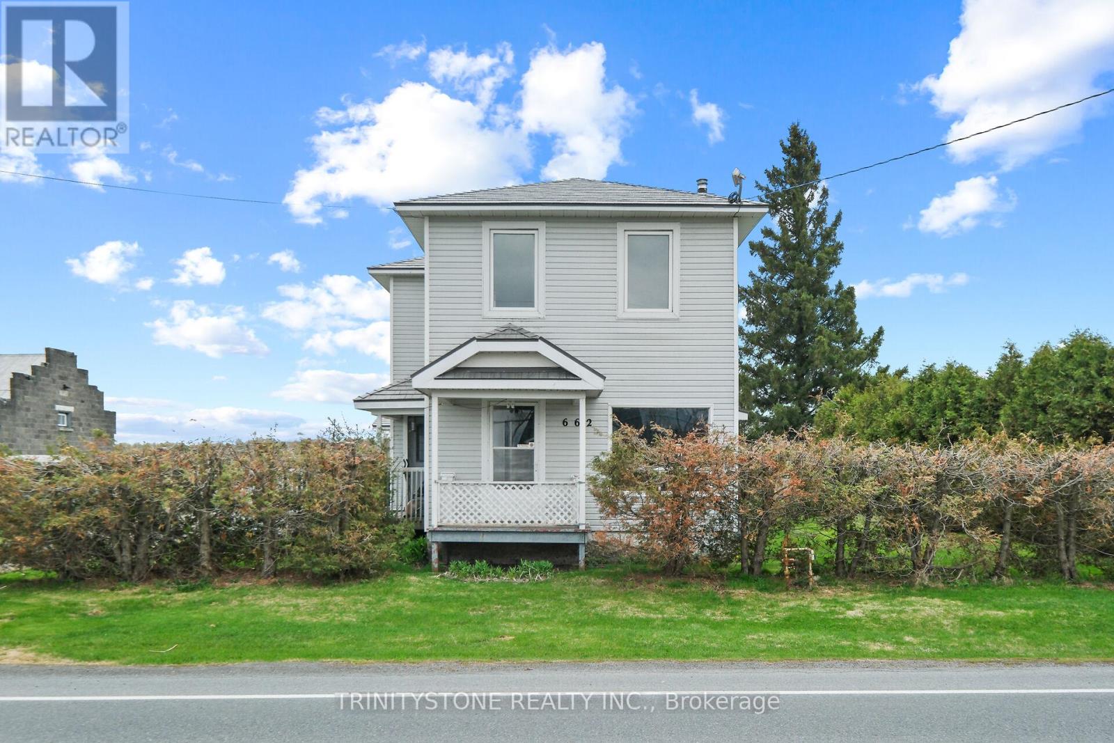 662 LACROIX ROAD - 1