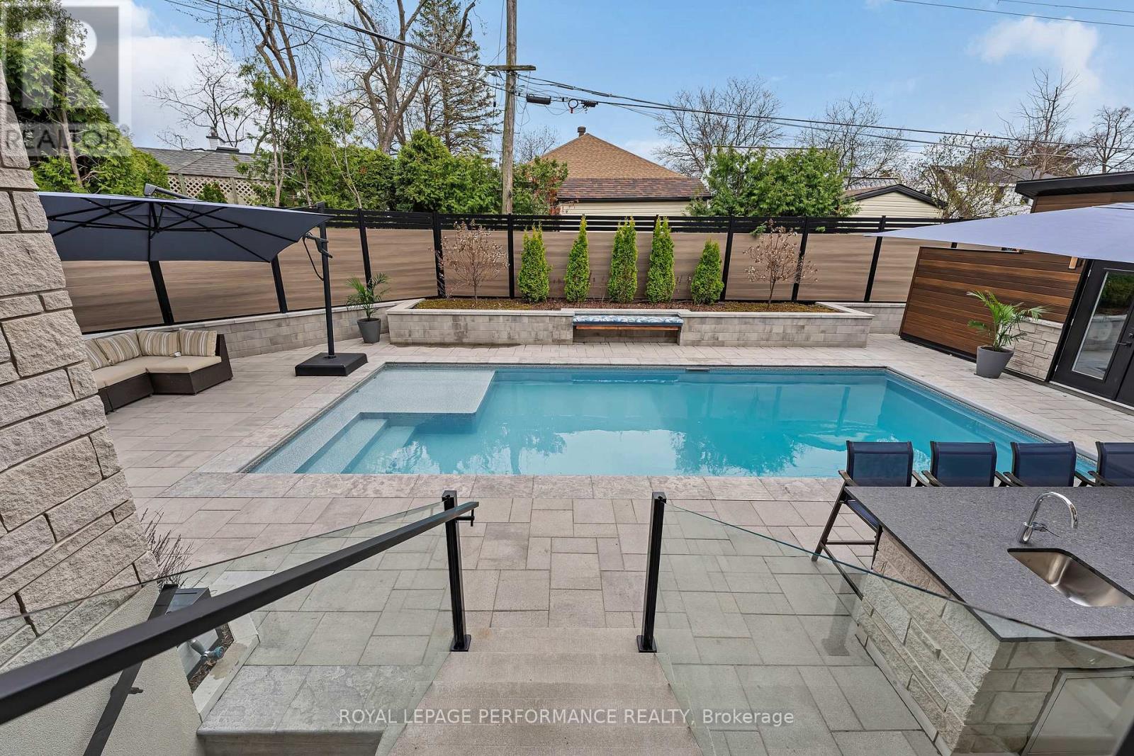 544 NEIGHBOURHOOD WAY - 41