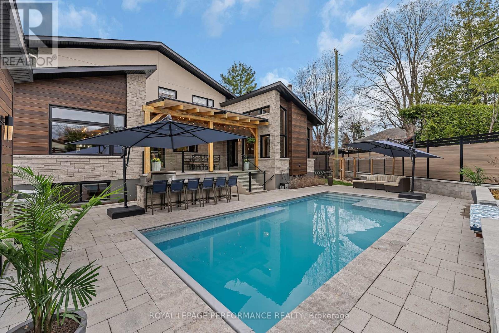 544 NEIGHBOURHOOD WAY - 43
