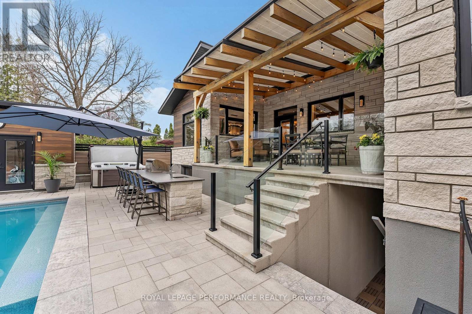 544 NEIGHBOURHOOD WAY - 44