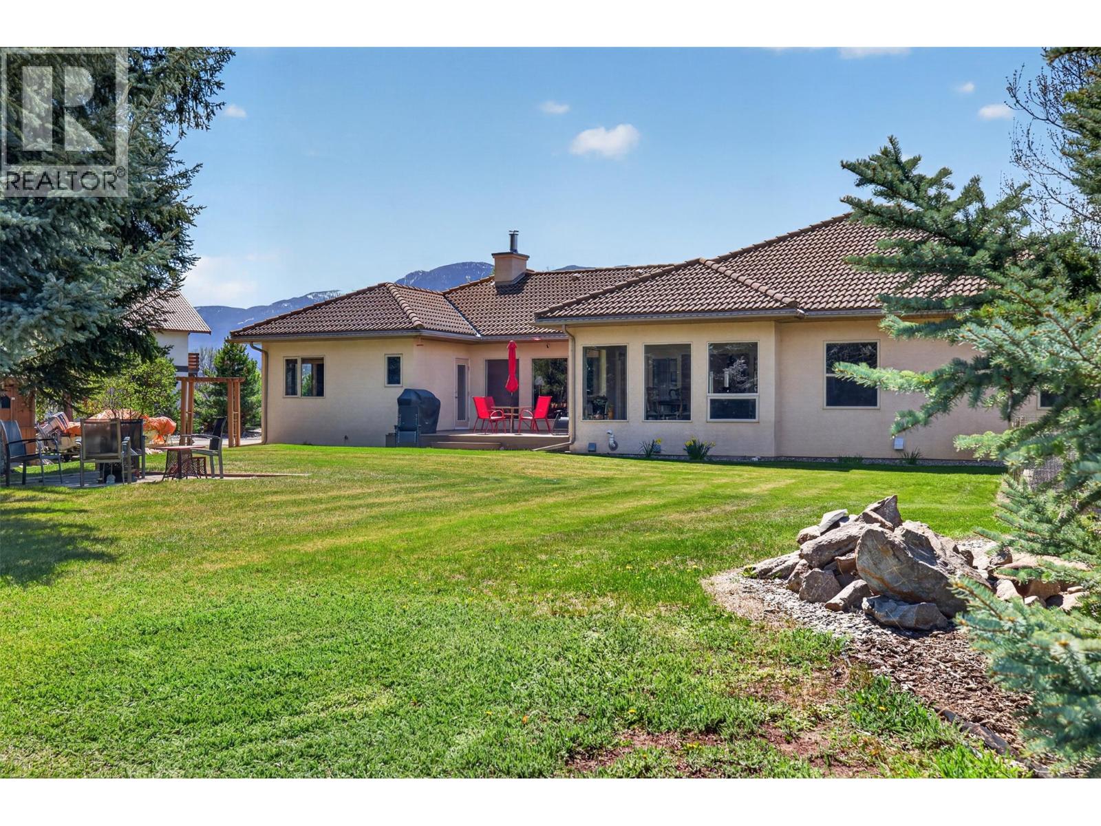5102 Riverside Drive - 59