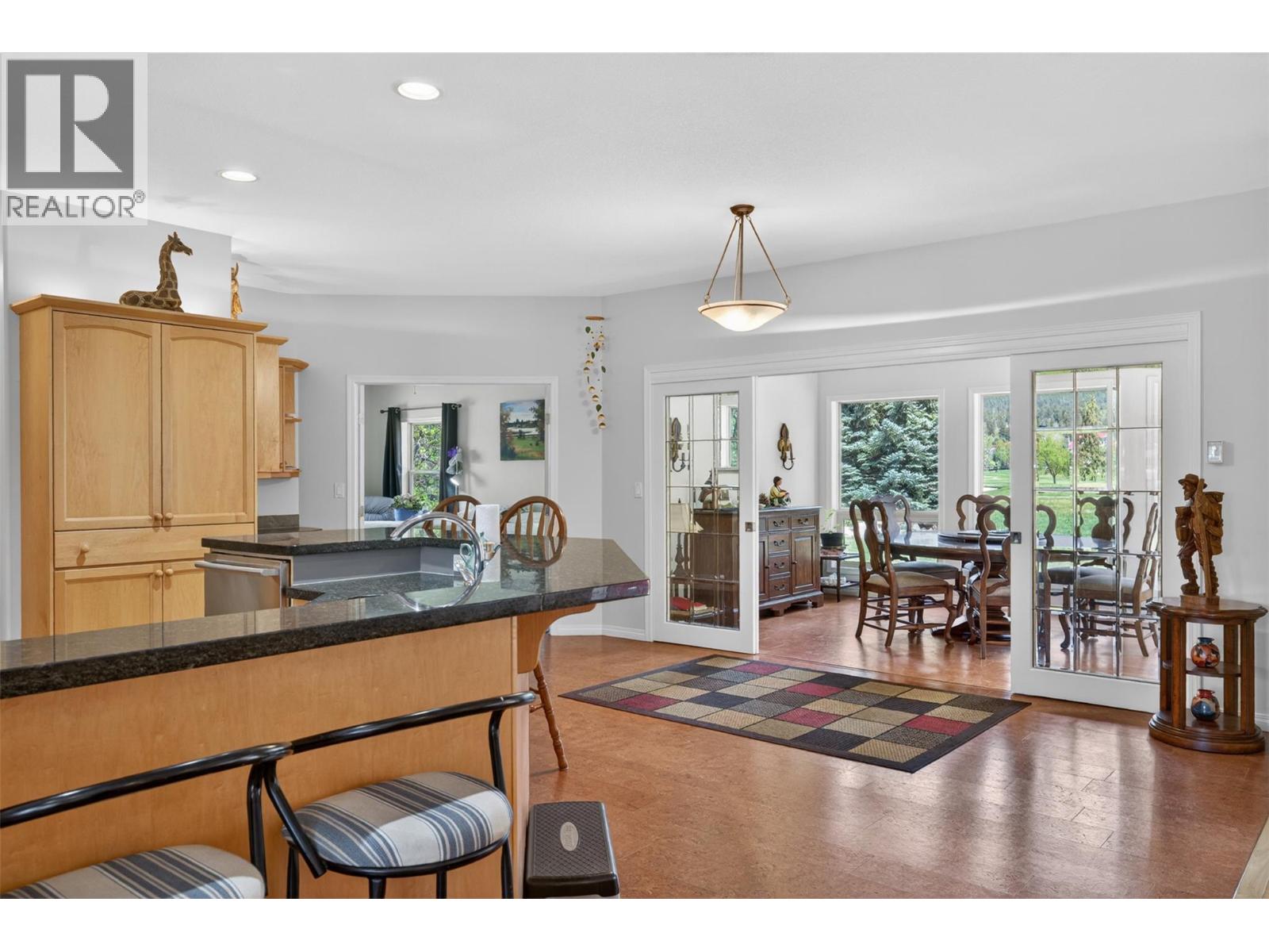 5102 Riverside Drive - 17