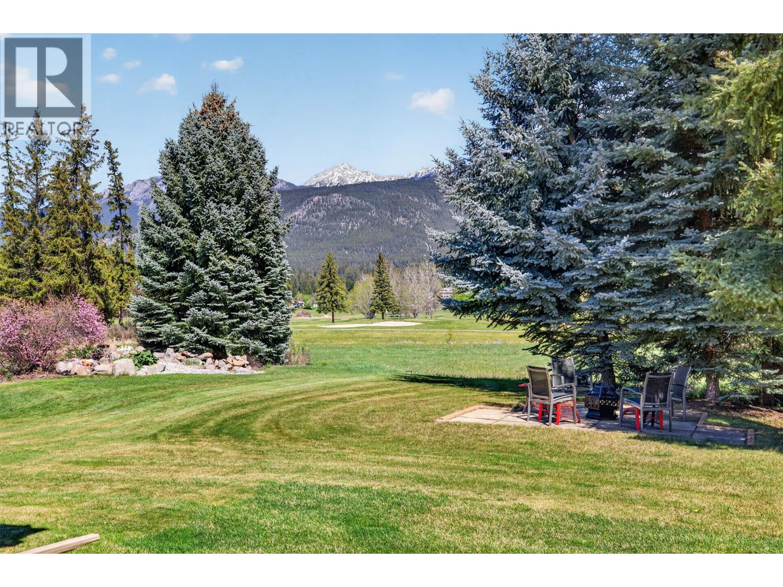 5102 Riverside Drive - 50