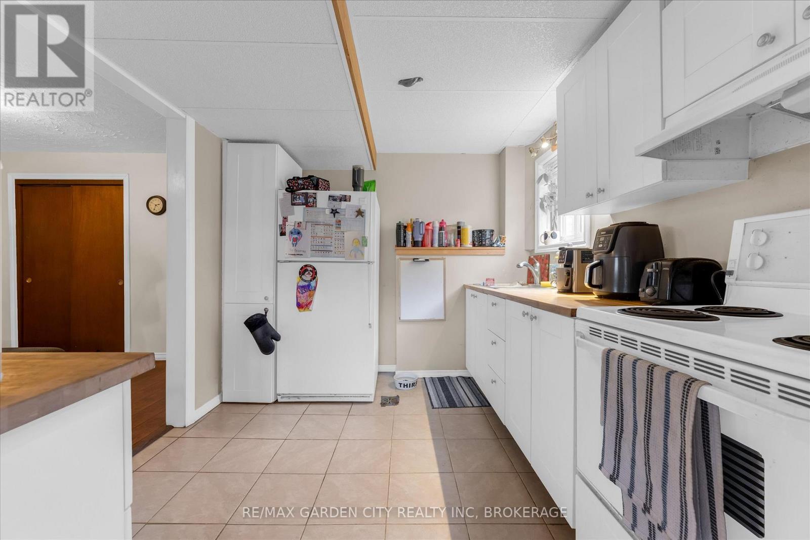 82 LINWELL ROAD - 25