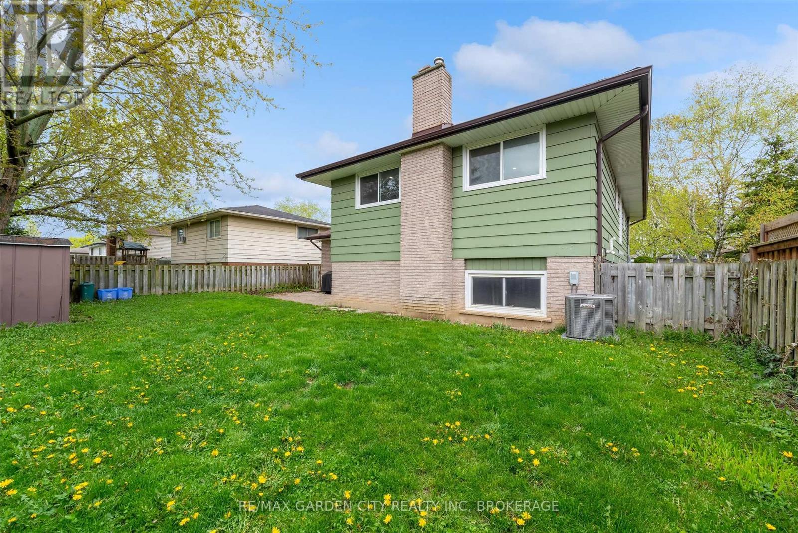 82 LINWELL ROAD - 28
