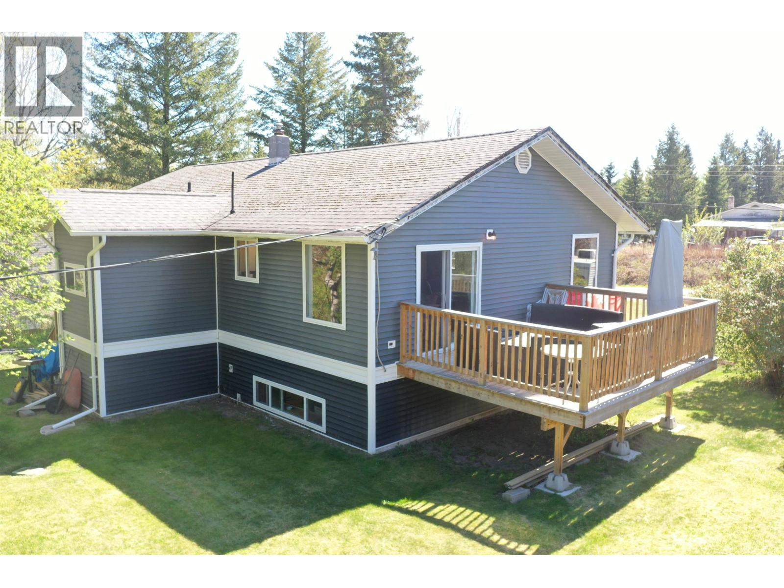 1890 BIRCH AVENUE - 27