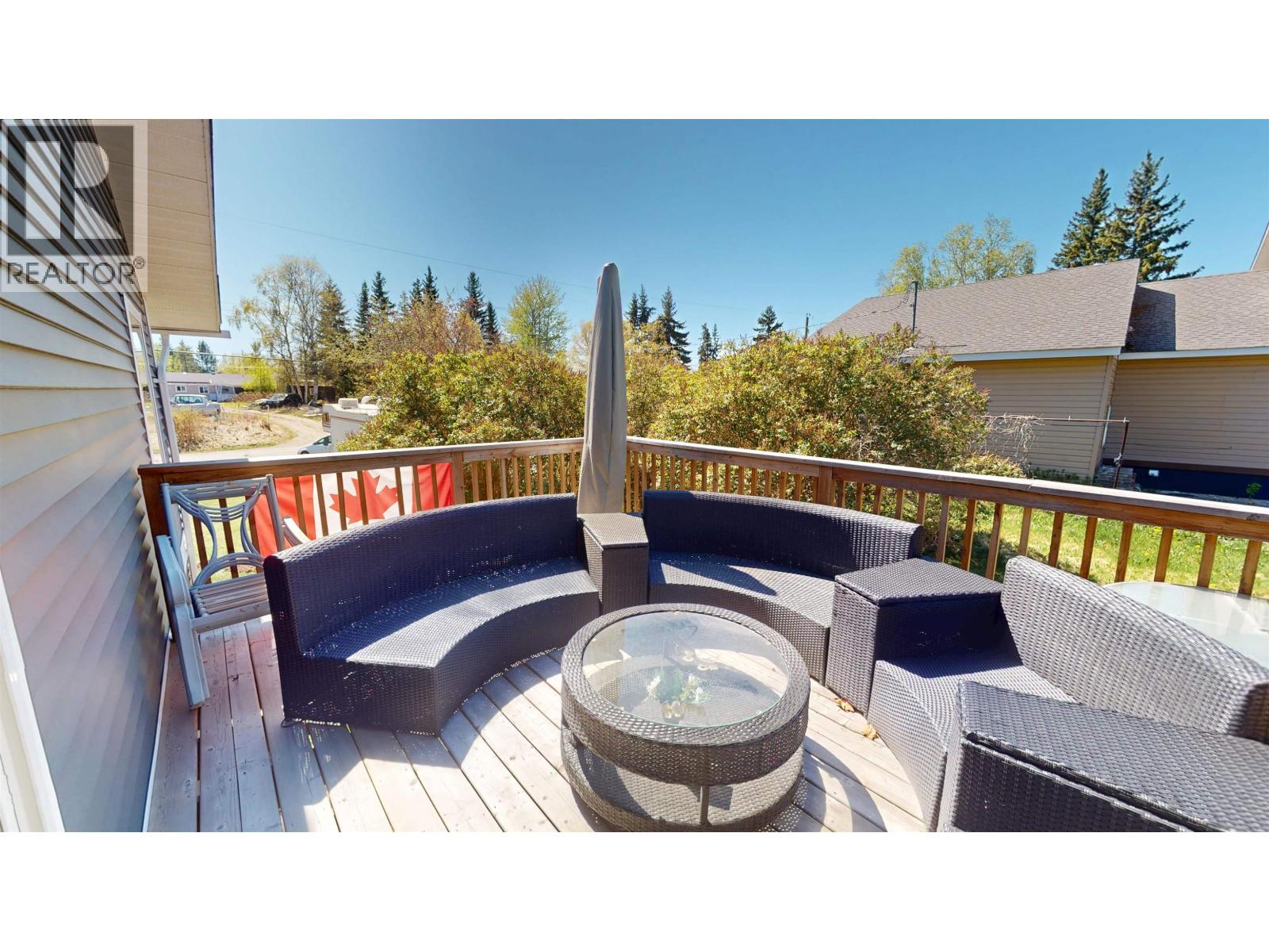 1890 BIRCH AVENUE - 25