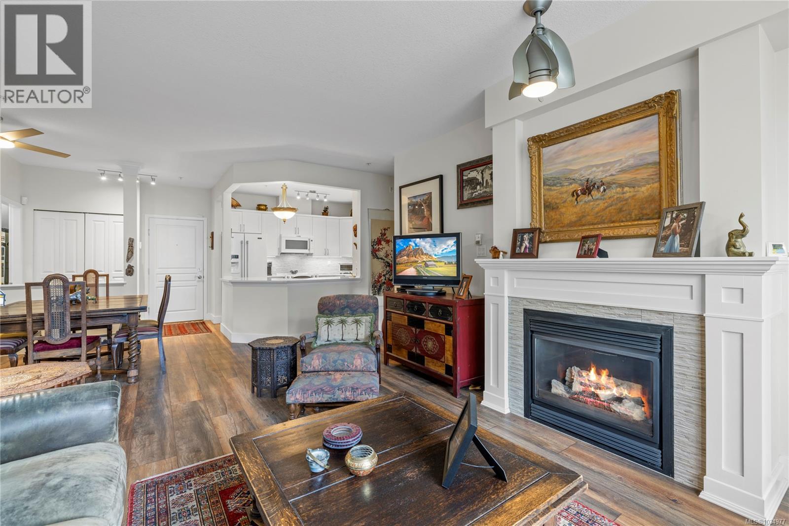 #205 5625 Edgewater Lane - 6
