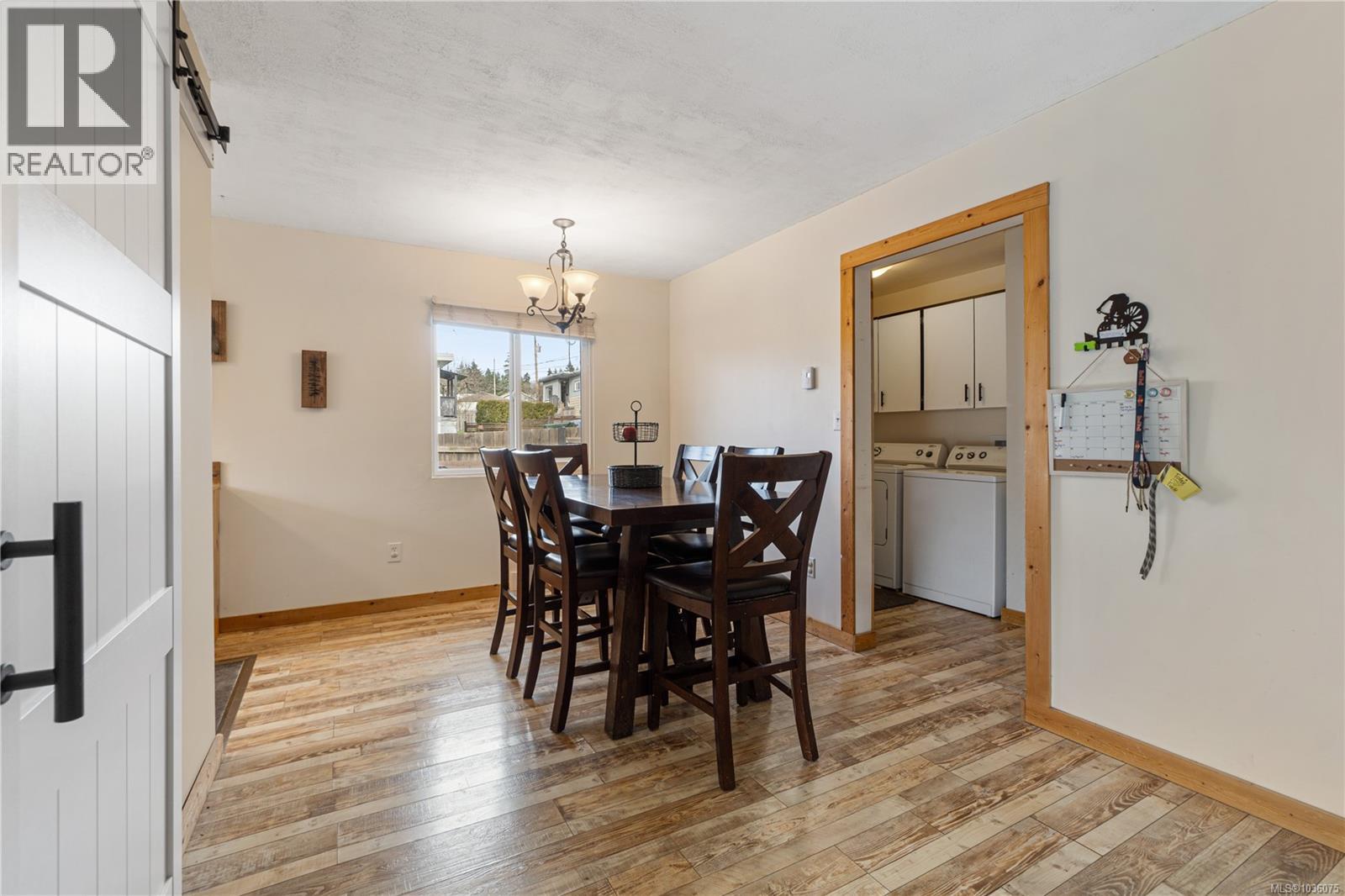 2597 3rd Ave - 11