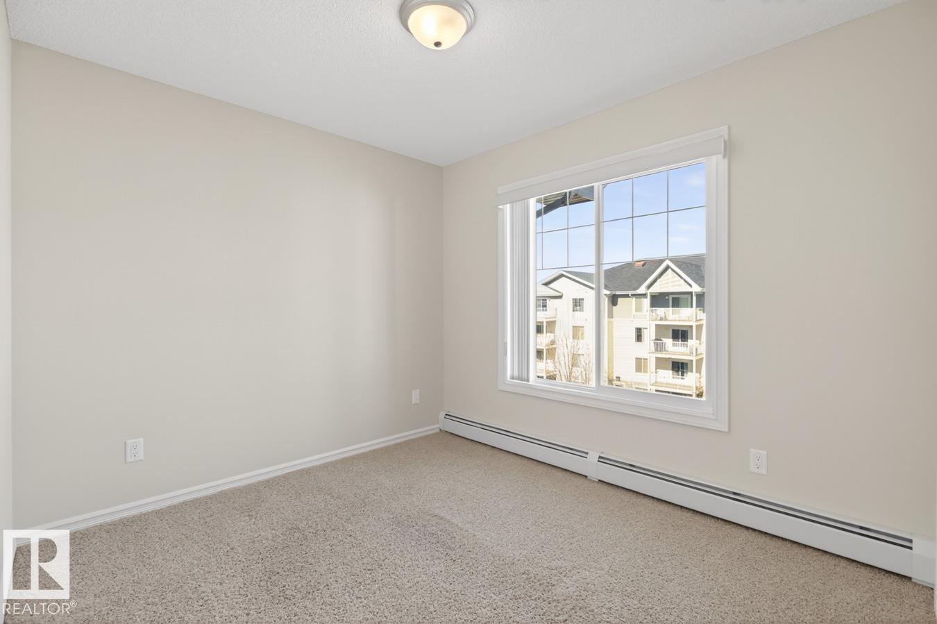 #404 2204 44 AV NW - 19