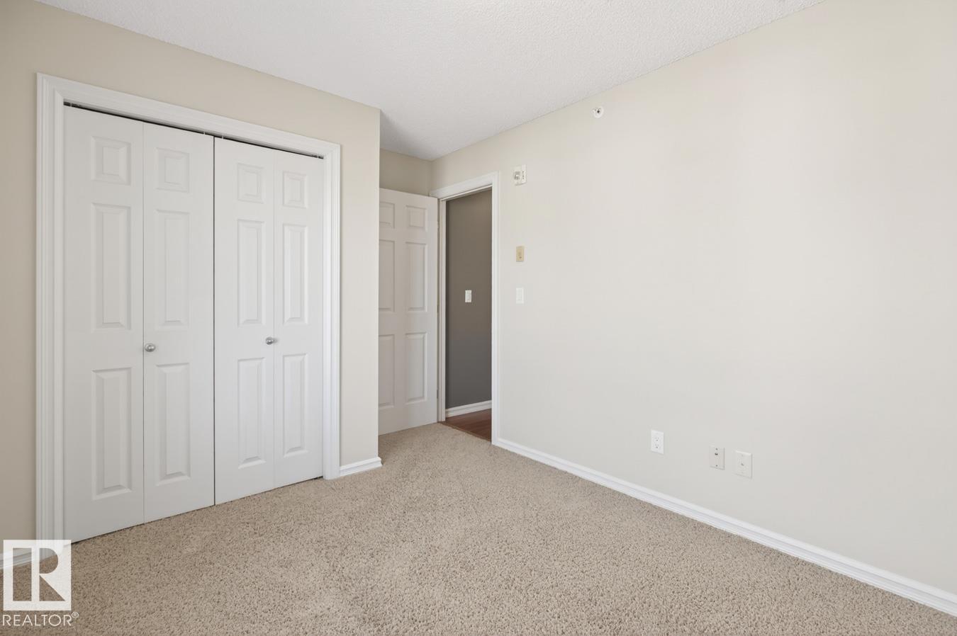 #404 2204 44 AV NW - 20