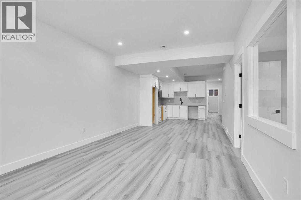 2823 29 Street SW - 23