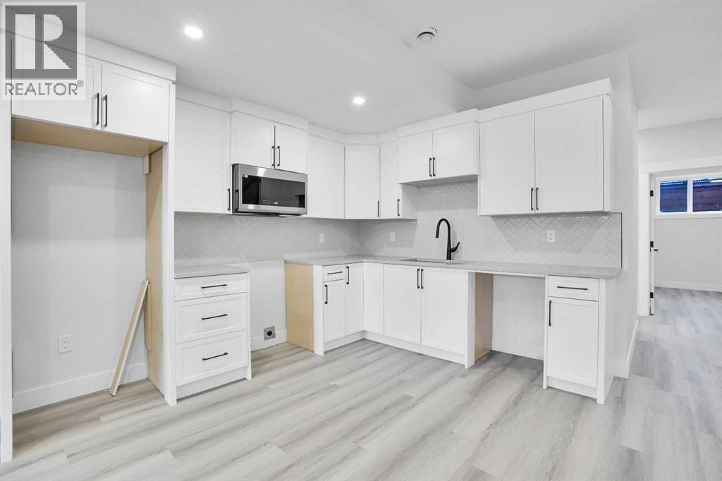 2823 29 Street SW - 19