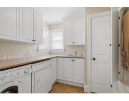 16398 36a Avenue, Surrey, BC V3Z0M1 Photo 17
