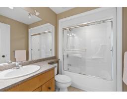 16398 36a Avenue, Surrey, BC V3Z0M1 Photo 18