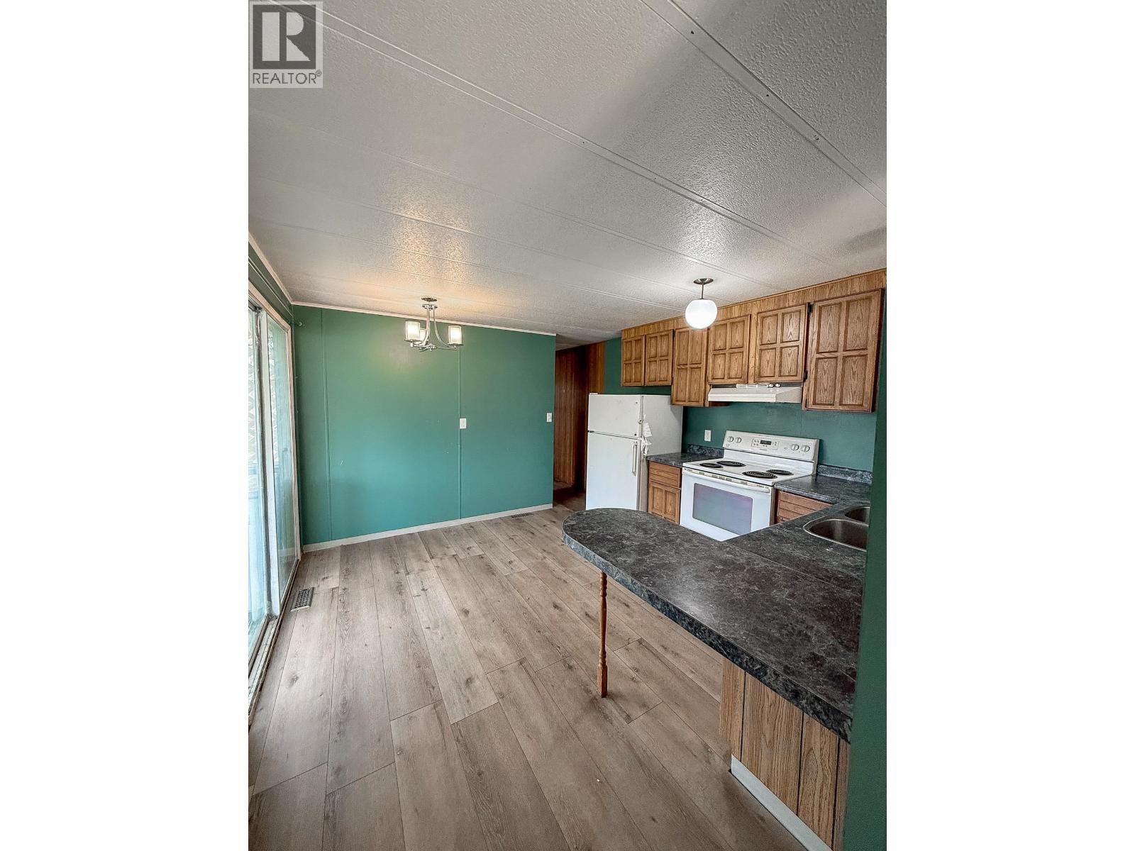 3733 S CARIBOO 97 HIGHWAY - 12