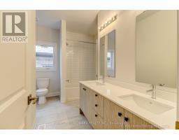 241 Seguin Street, Richmond Hill, ON L4E1N7 Photo 24