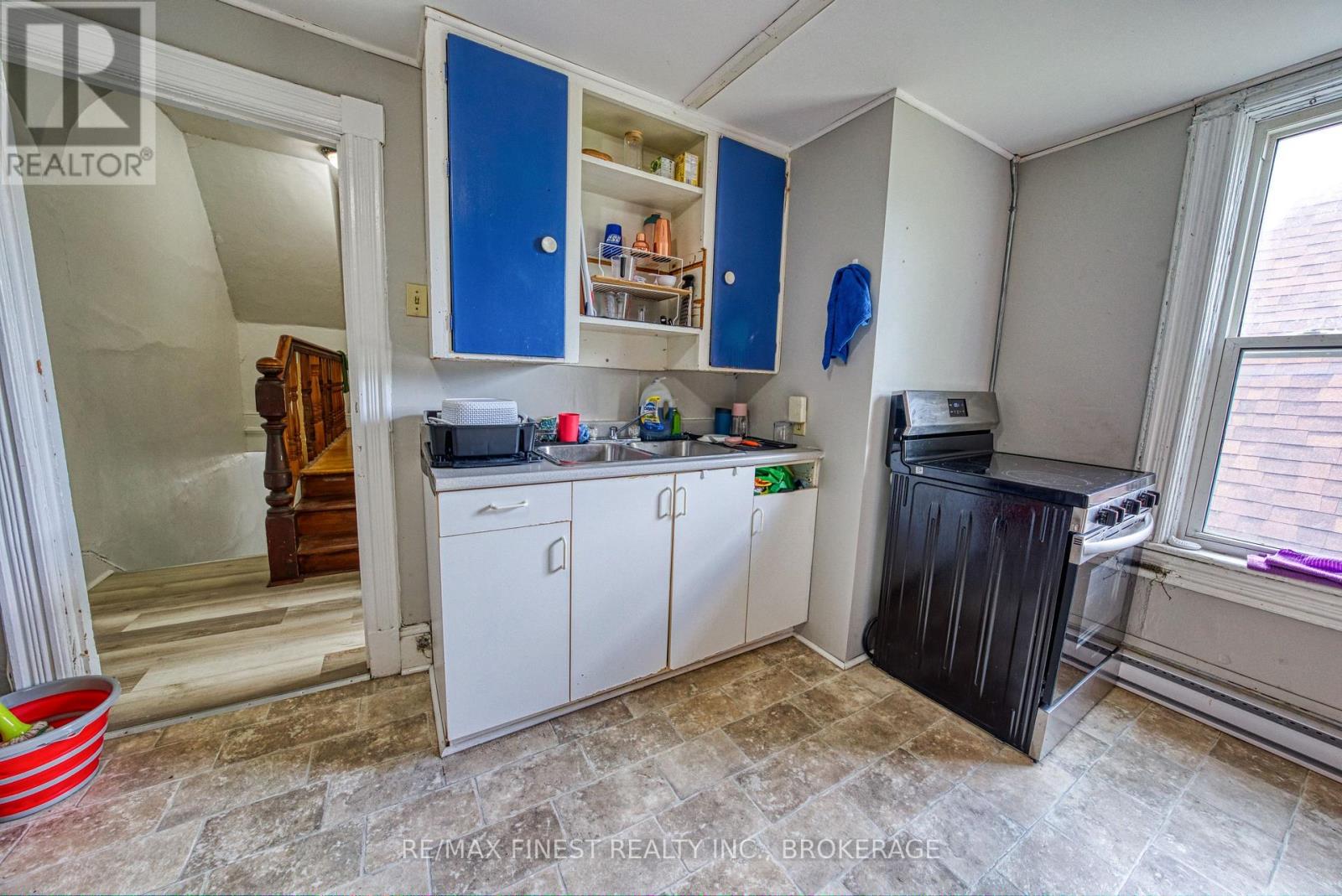 364 ALFRED STREET - 14