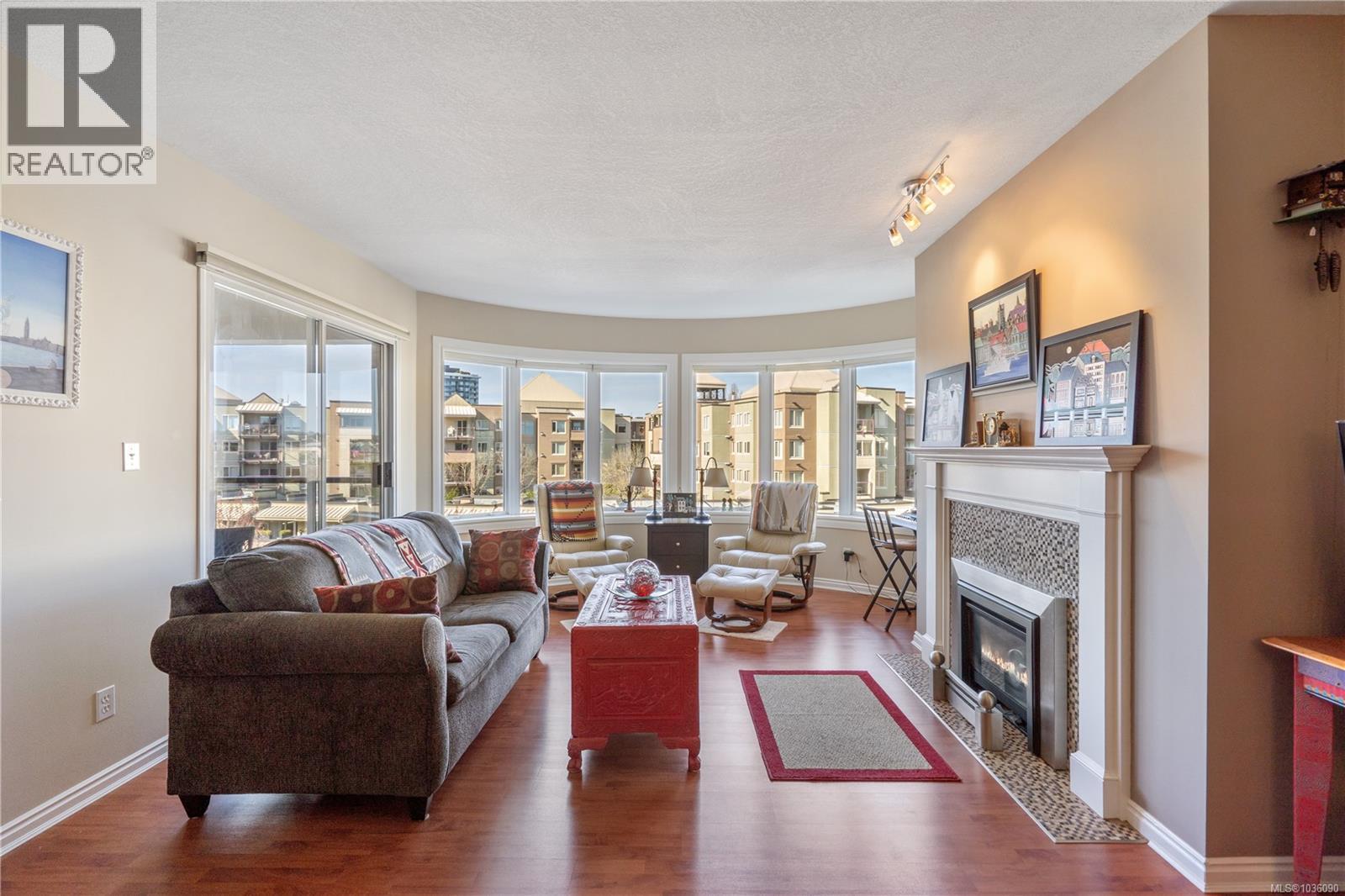 409 50 Songhees Road, Victoria