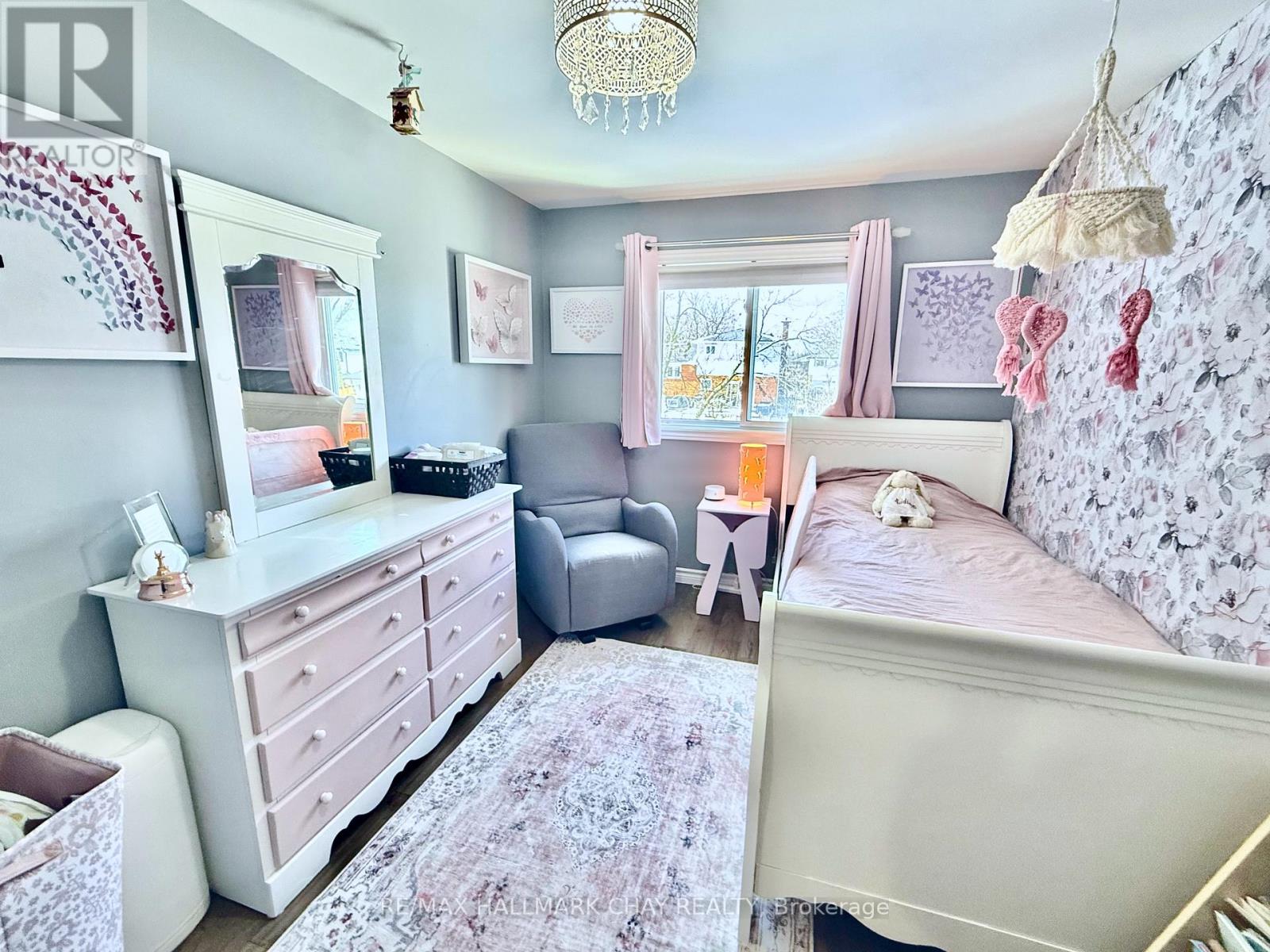 56 BRIAR ROAD - 24