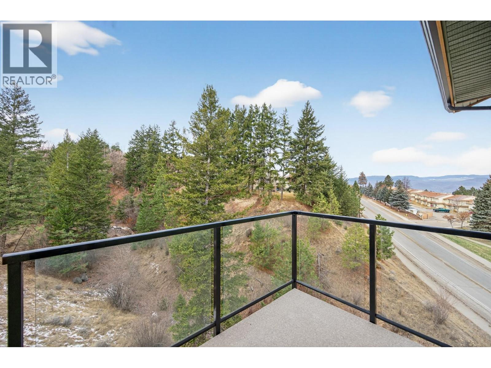 #3405 1405 Springhill Drive - 25
