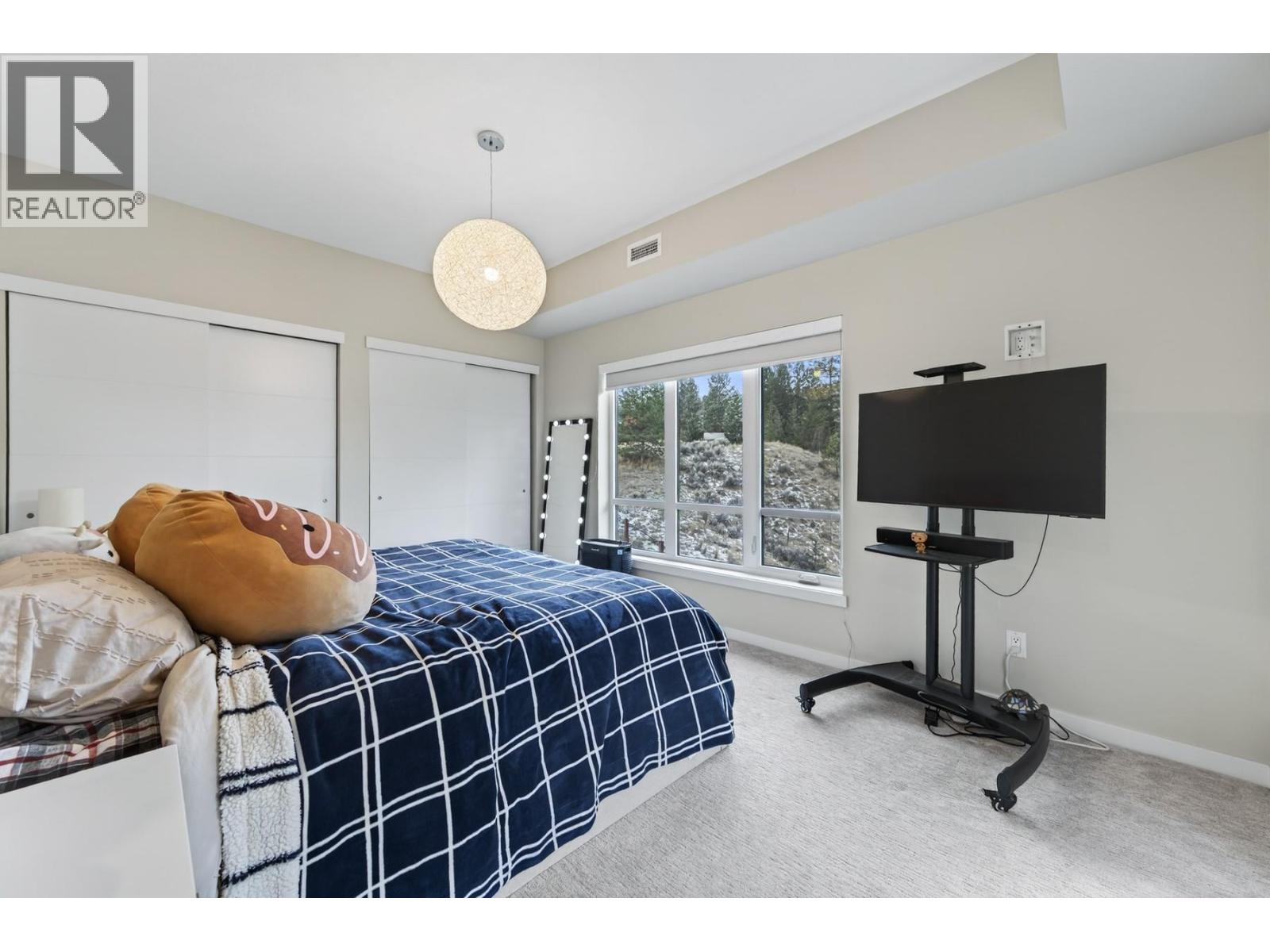 #3405 1405 Springhill Drive - 26