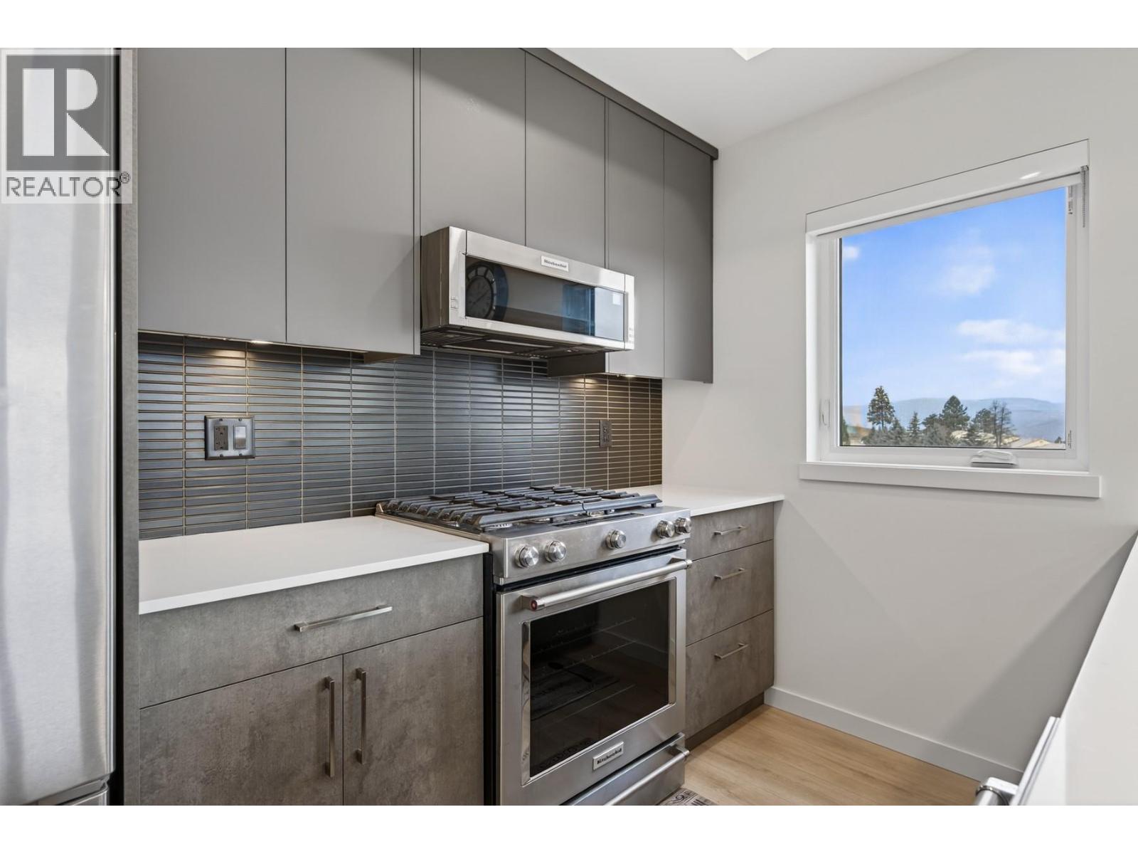 #3405 1405 Springhill Drive - 8