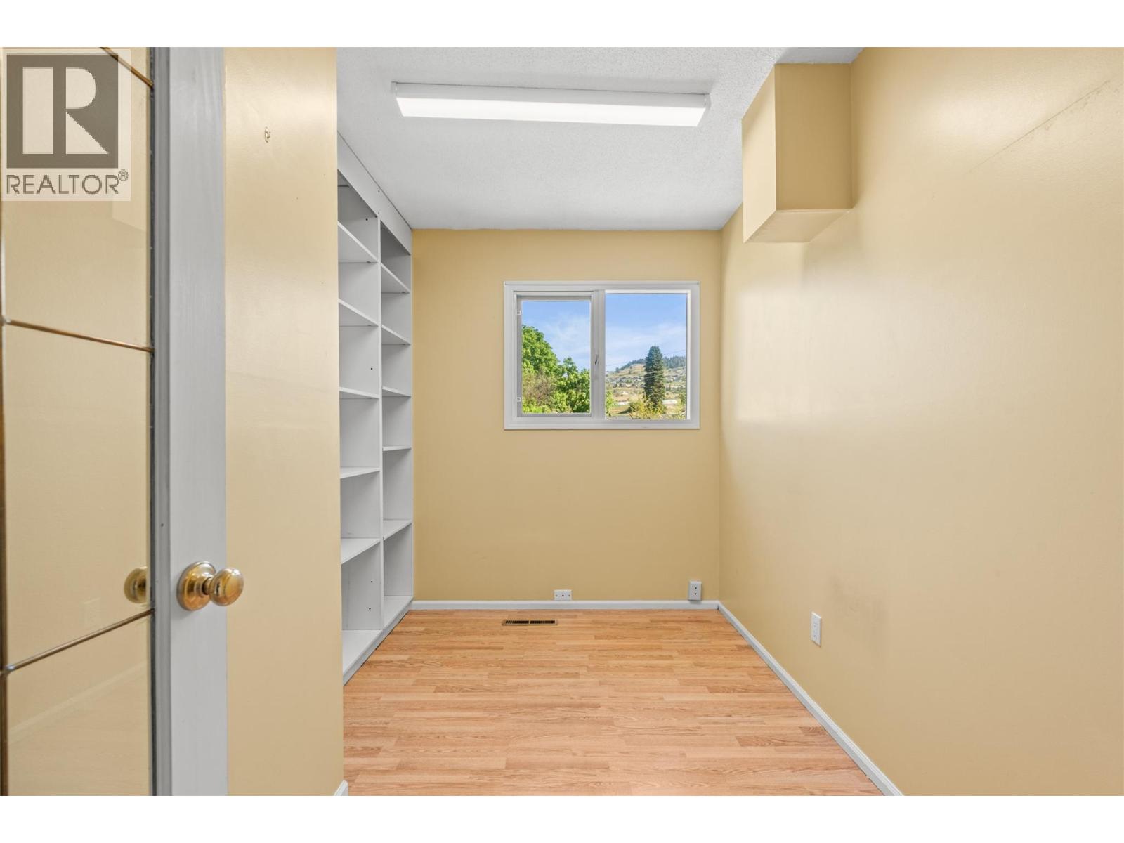6109 Silver Star Road, Vernon