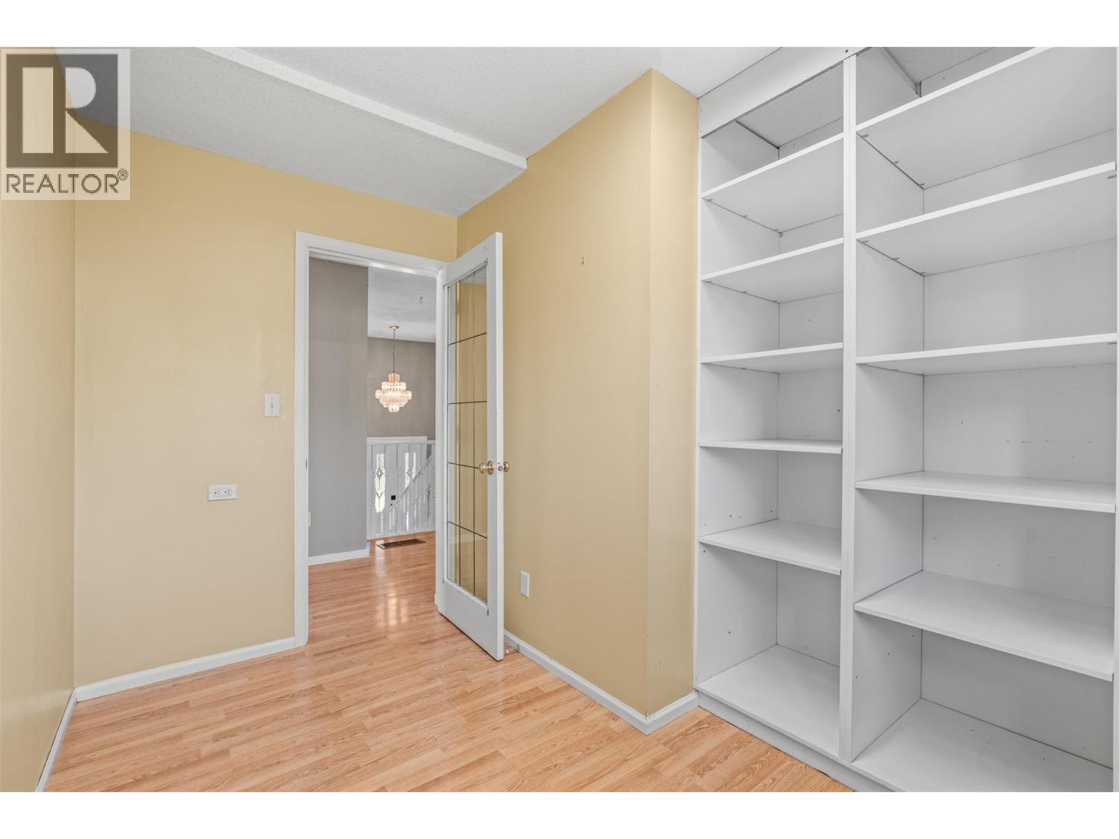 6109 Silver Star Road - 17