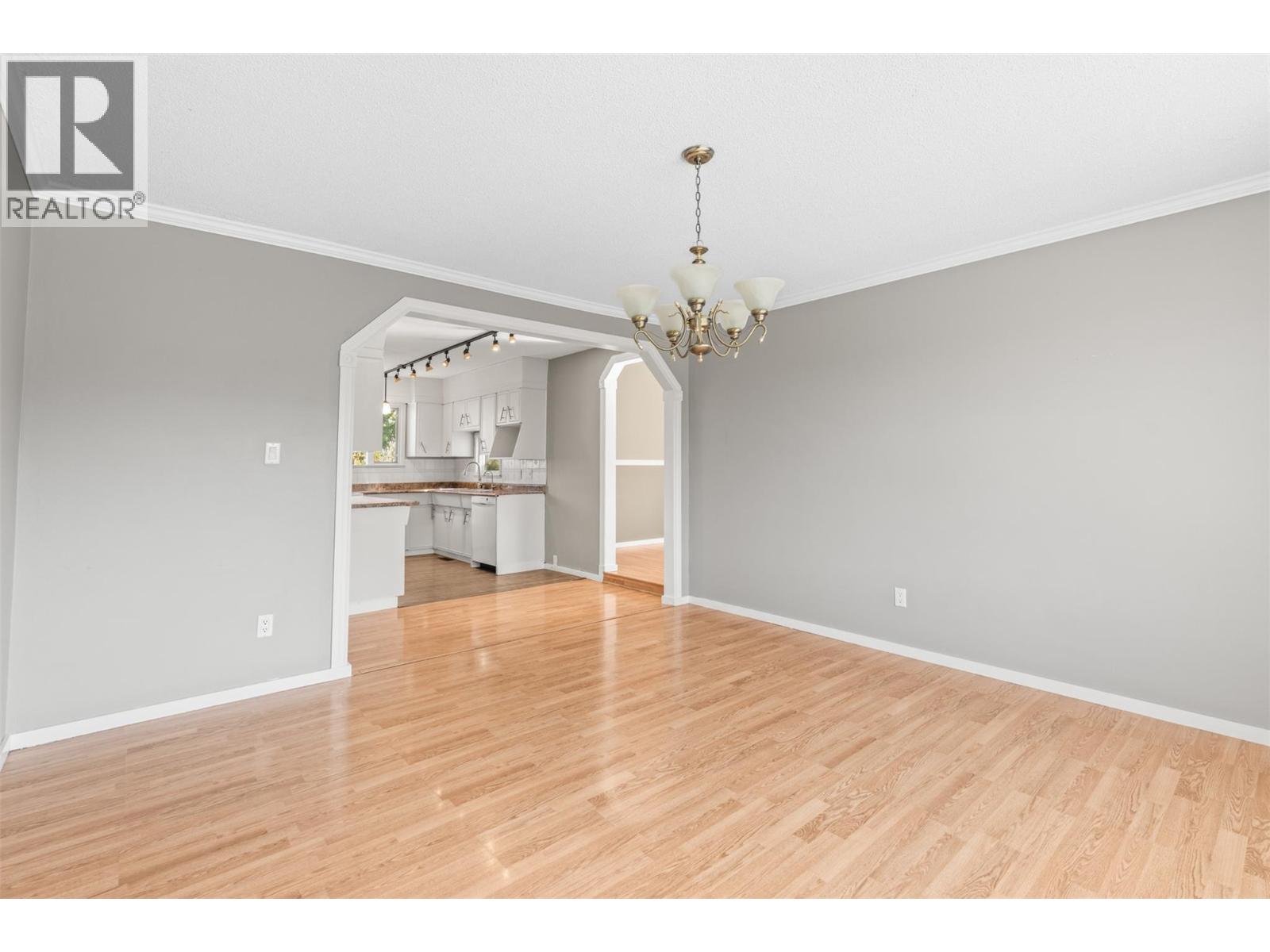 6109 Silver Star Road - 23
