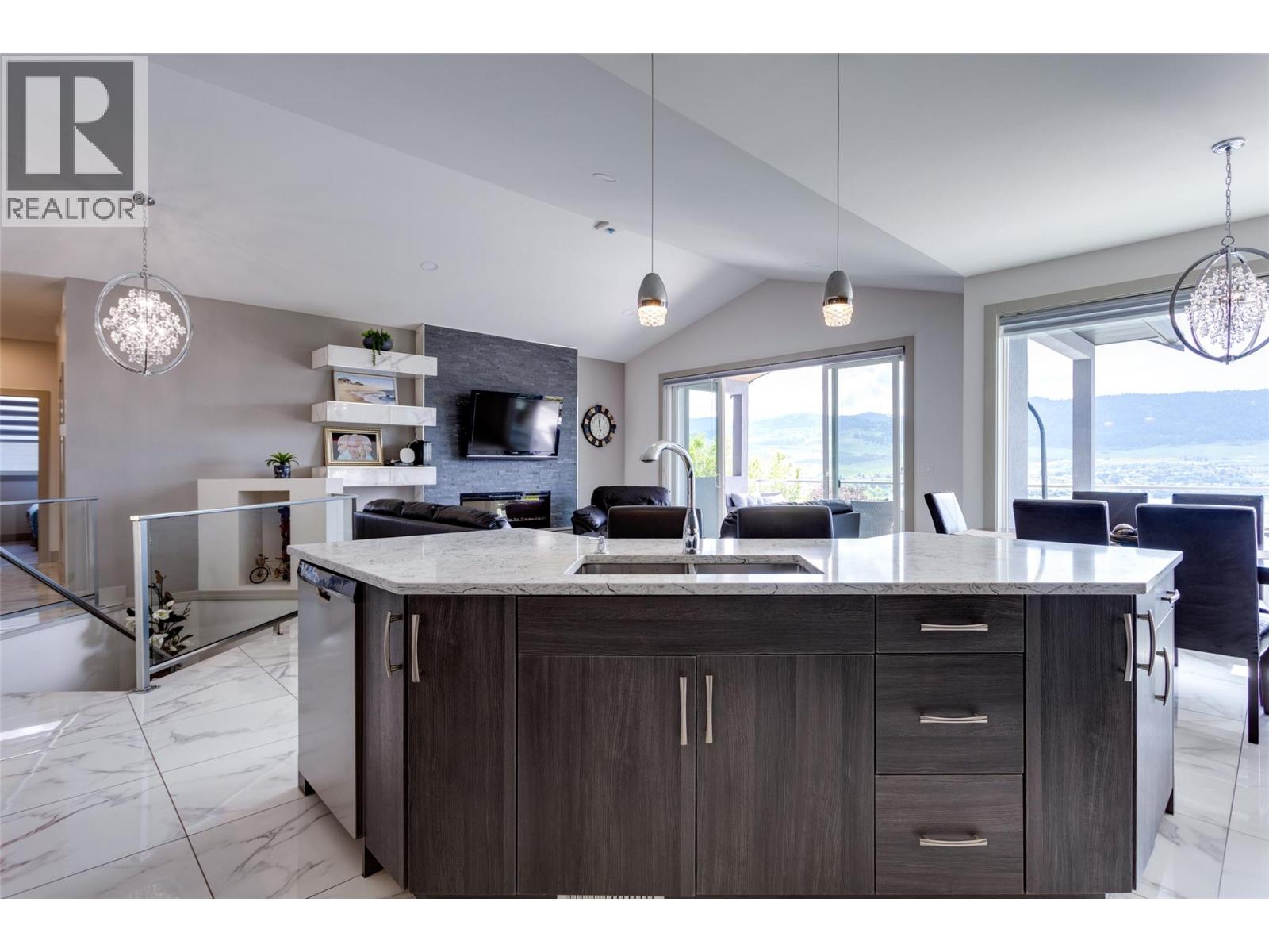 7217 Lakeridge Place, Vernon