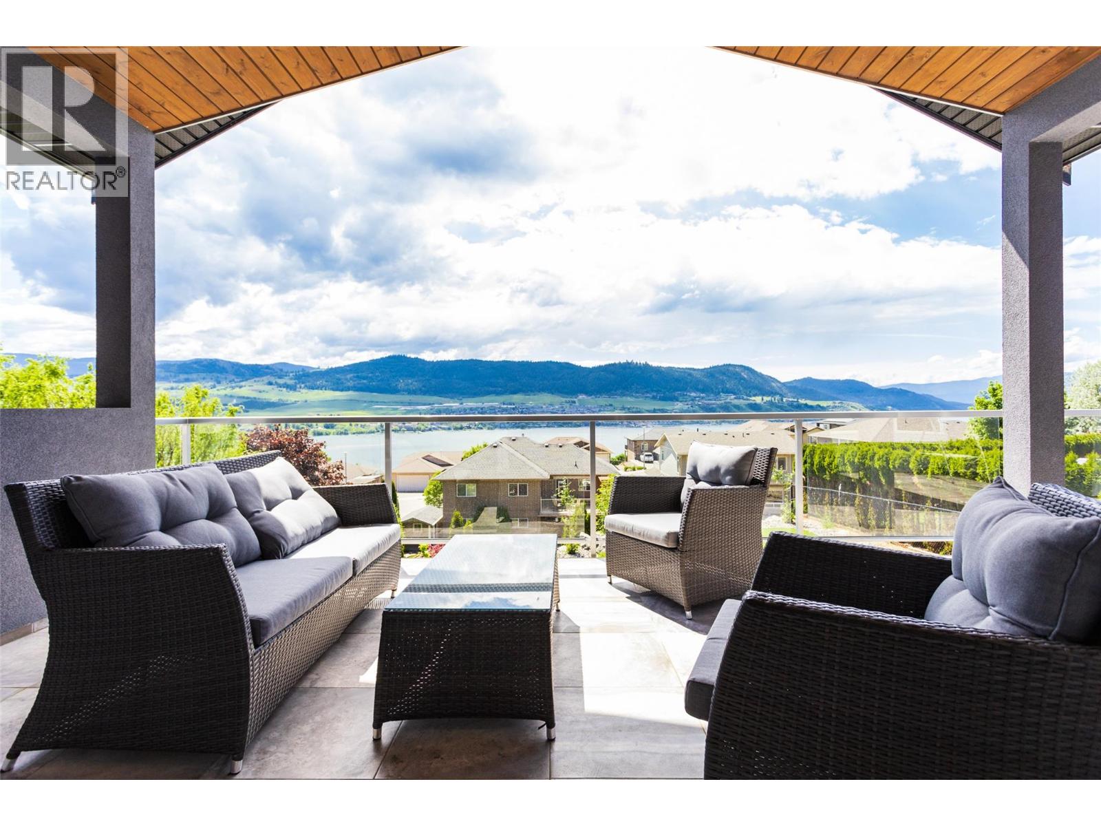 7217 Lakeridge Place, Vernon