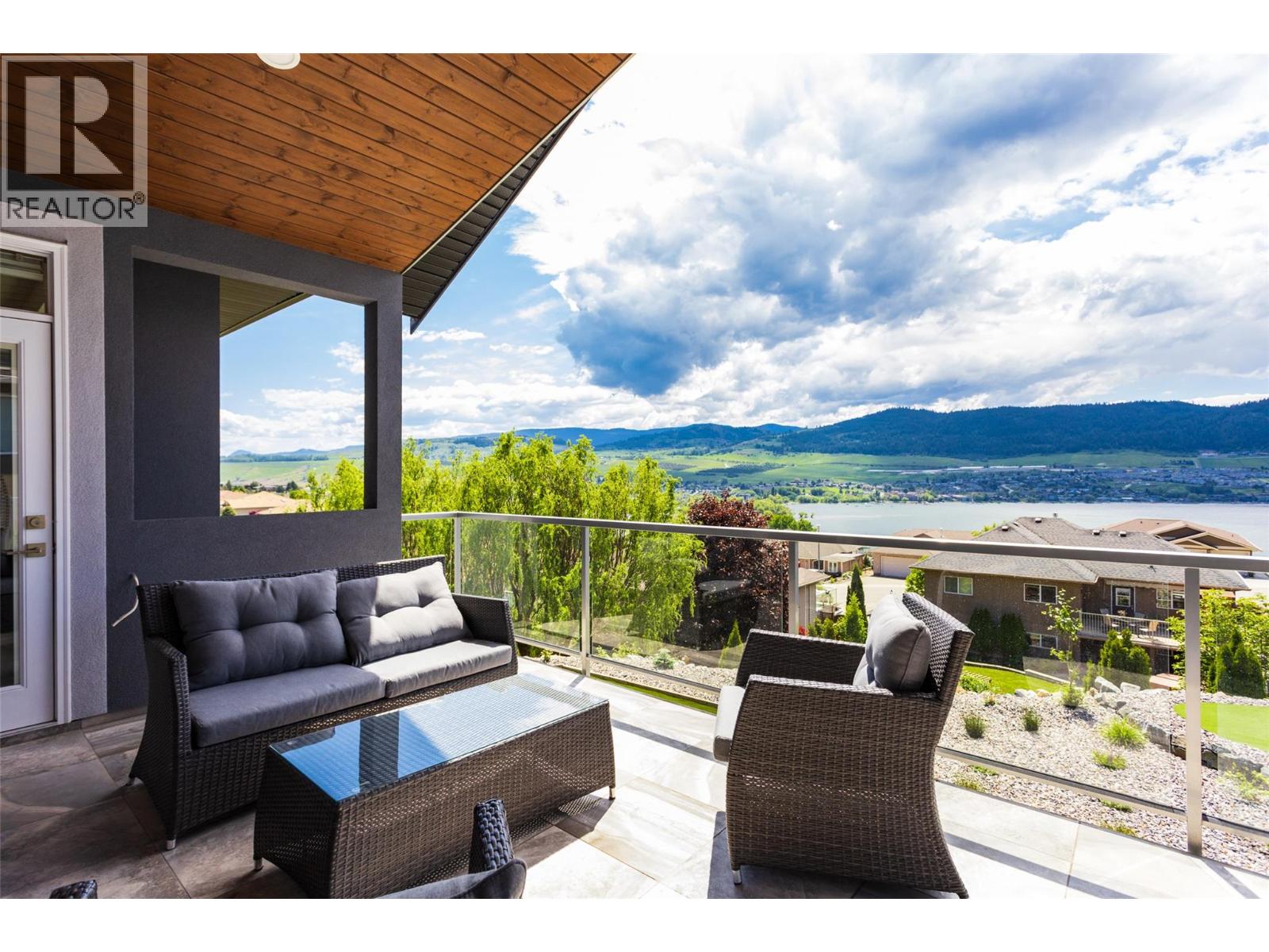 7217 Lakeridge Place, Vernon