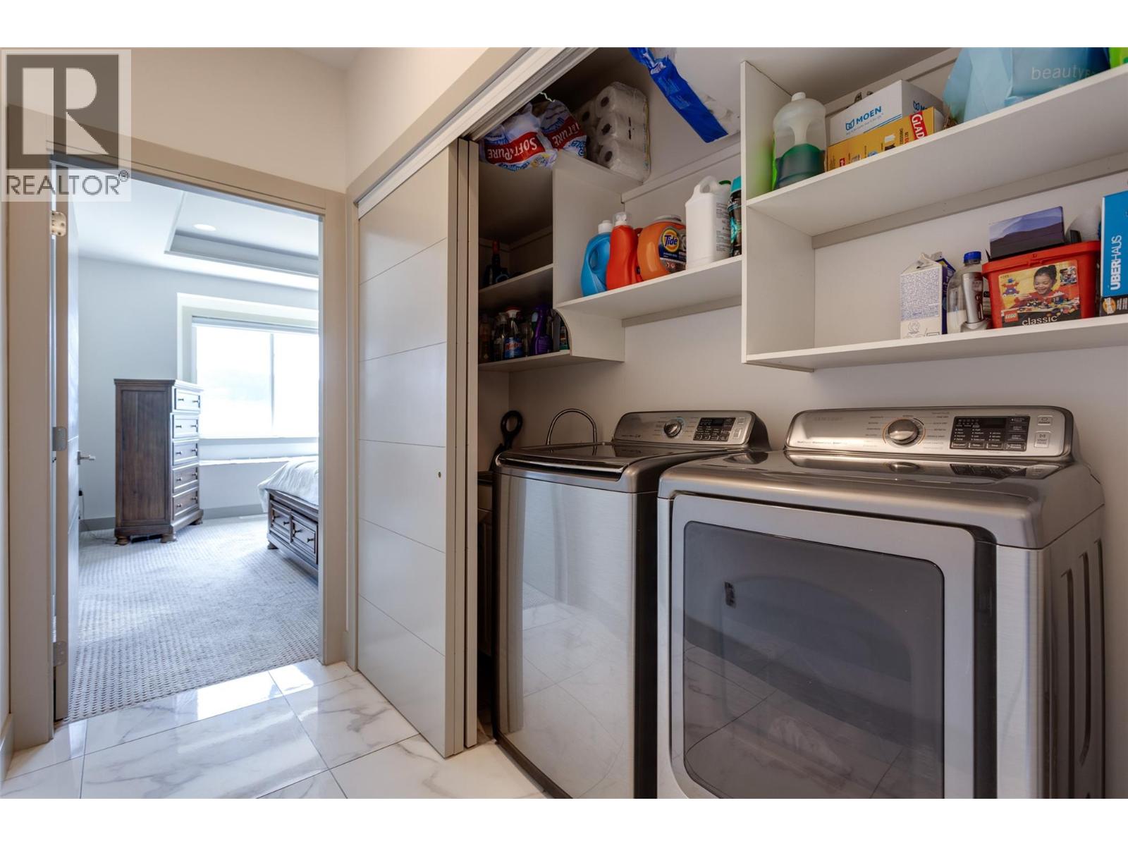 7217 Lakeridge Place, Vernon
