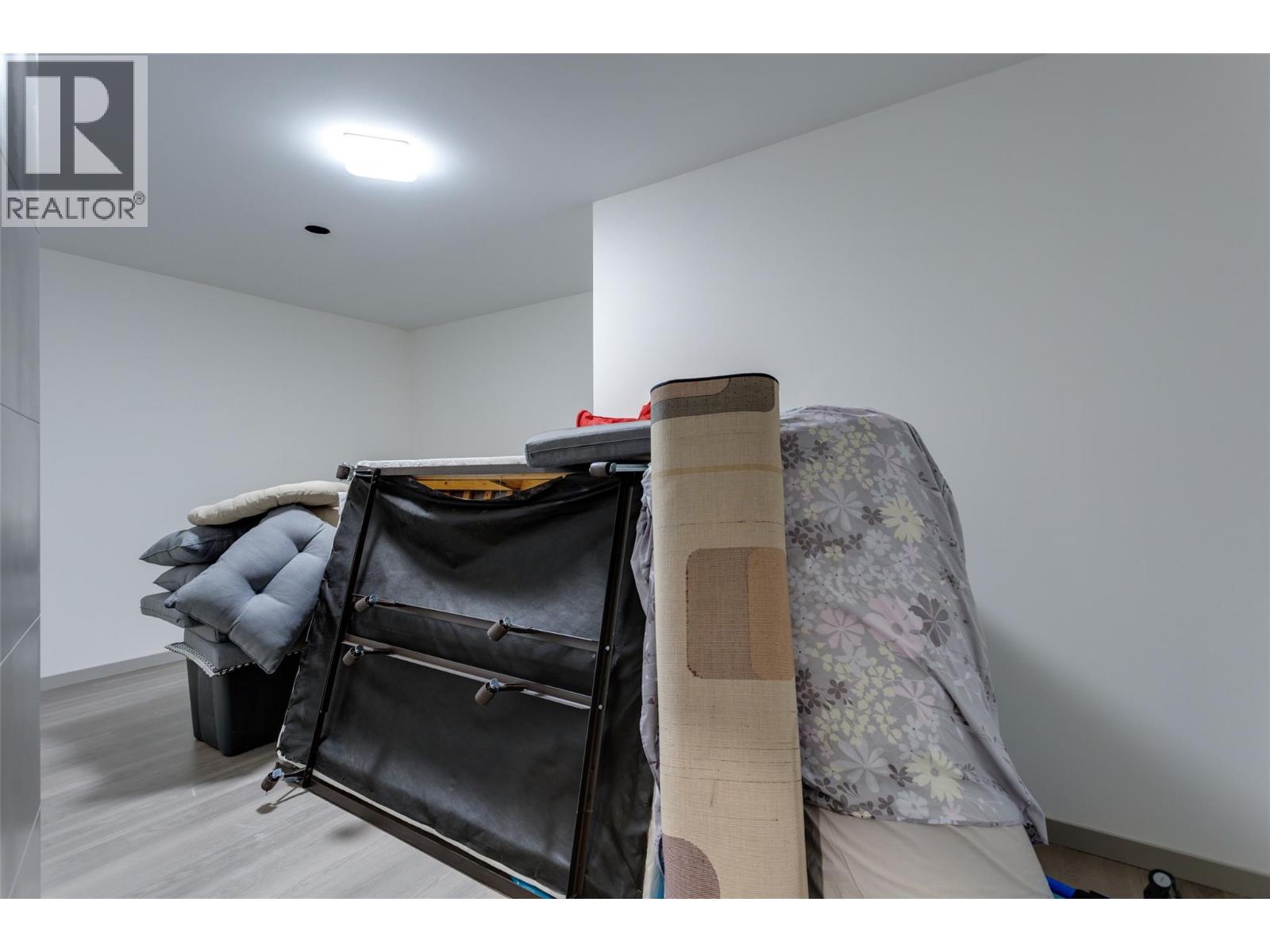 7217 Lakeridge Place, Vernon